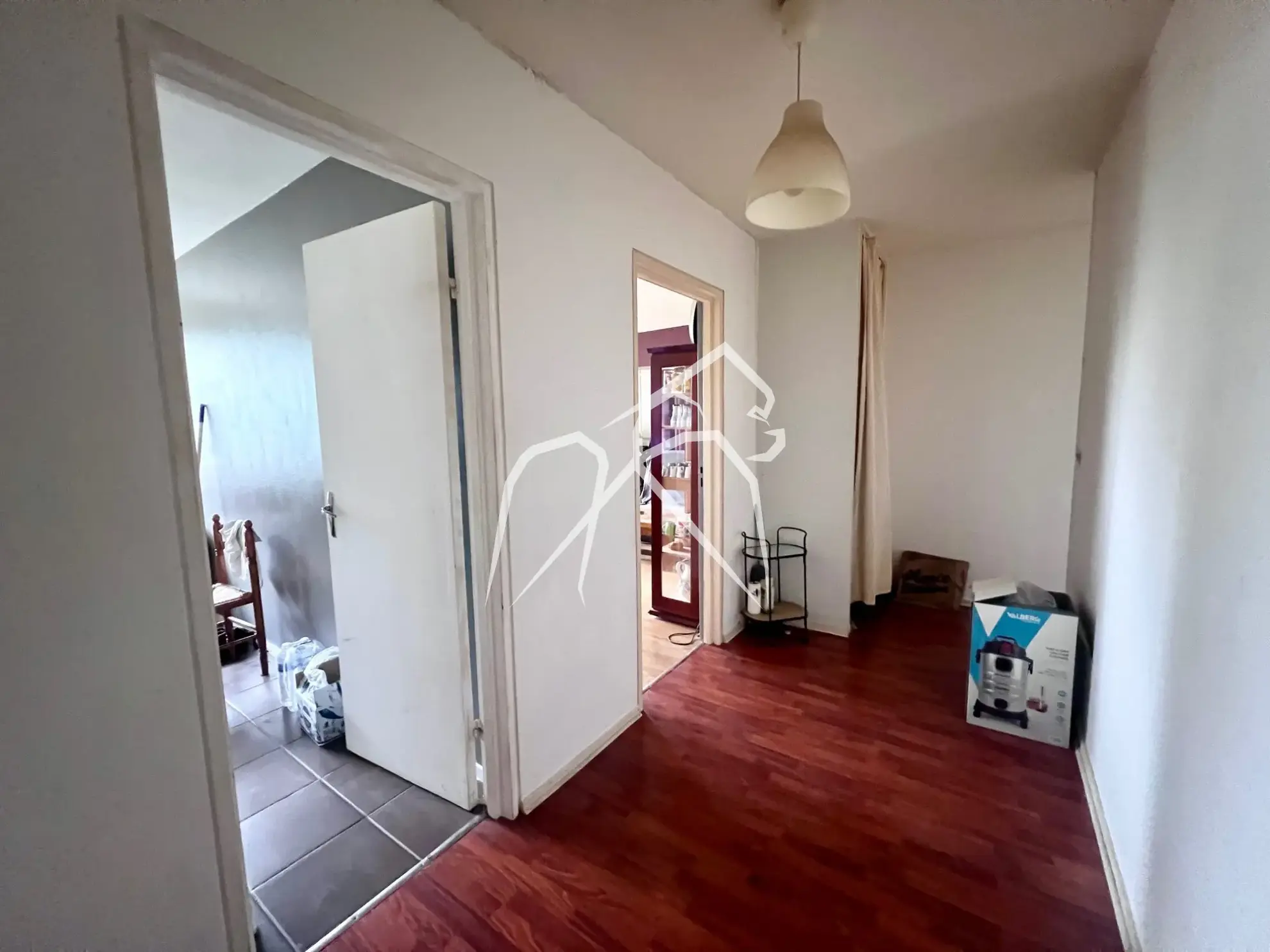 Appartement 4 pièces à vendre au Petit Quevilly, 80 m², loué, proche commodités 