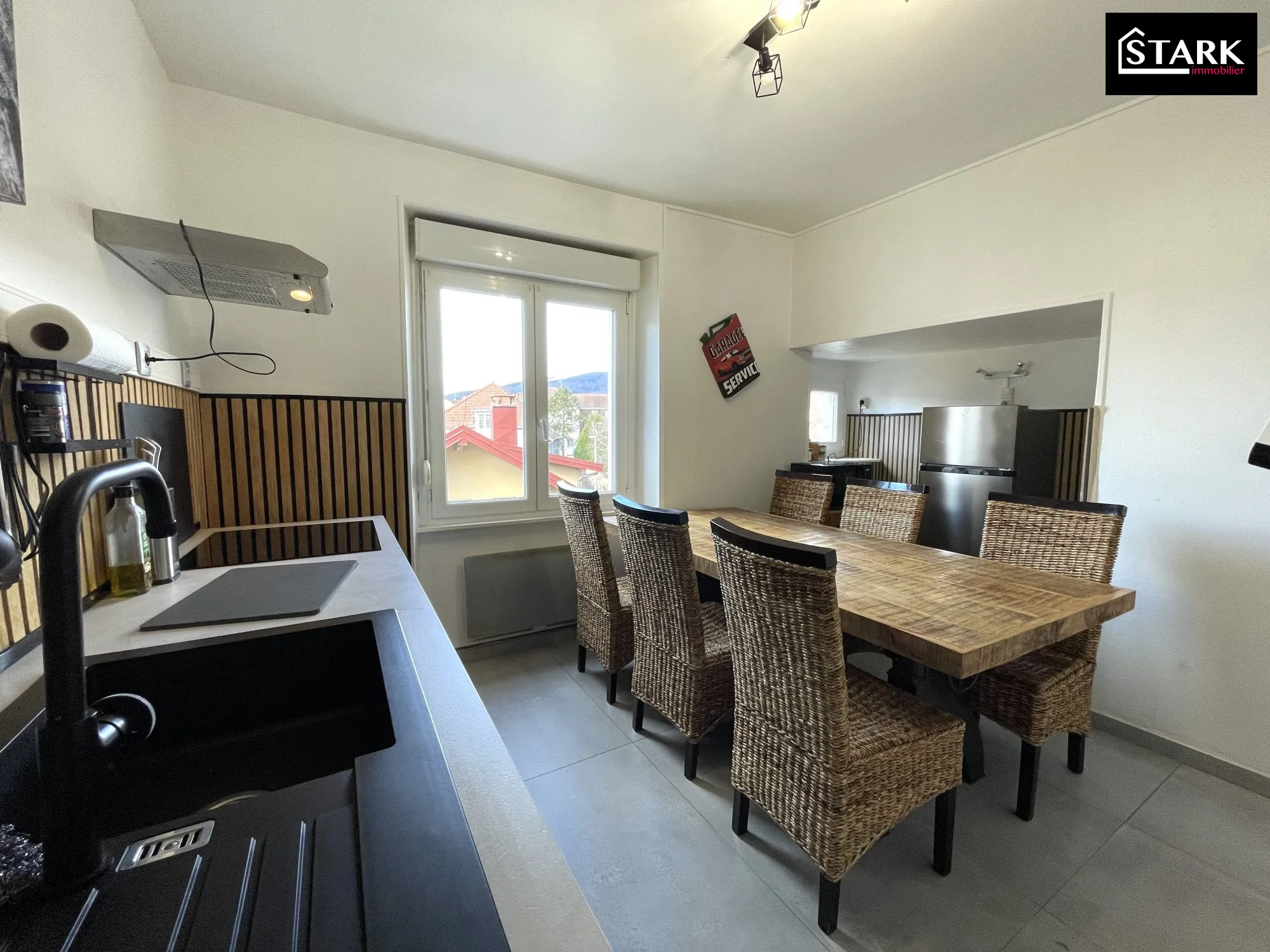 Bel appartement T3 rénové de 59m² à Belfort, vendu meublé