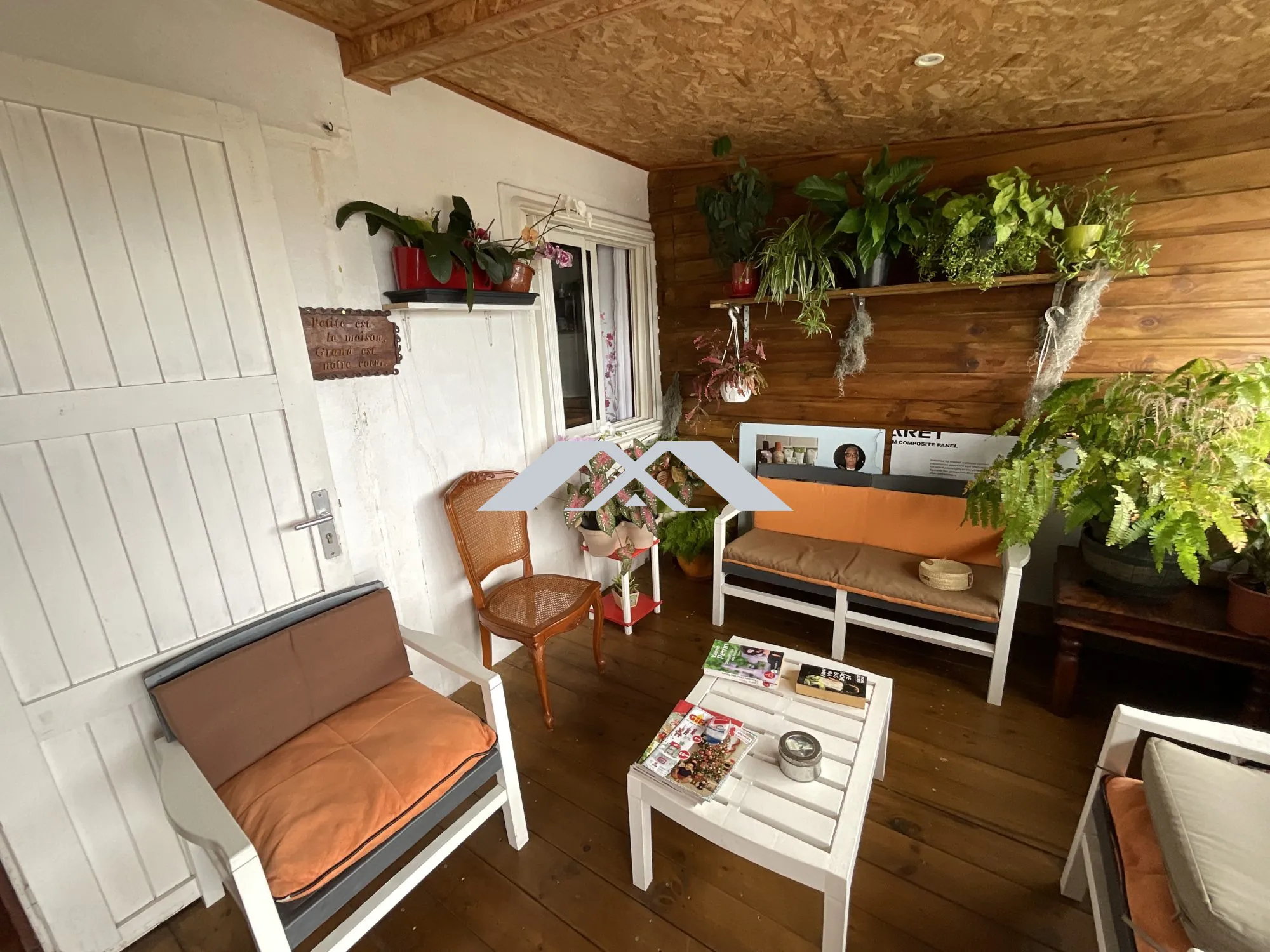 Maison traditionnelle de 58 m² au Tampon avec terrain et proximité commodités