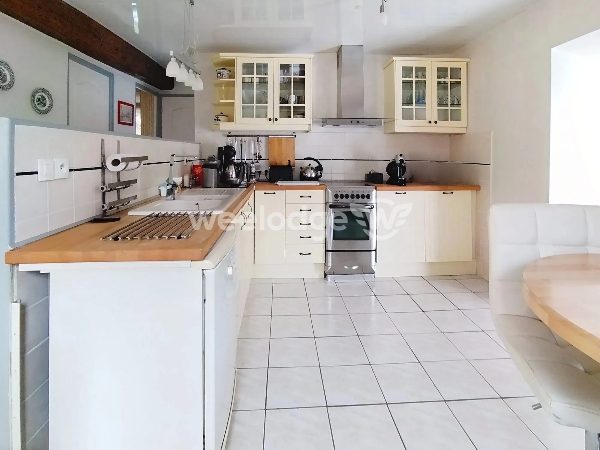 Maison chaleureuse avec jardin et potentiel d’aménagement à Urciers