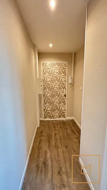 Appartement 2 pièces rénové à Cormelles-le-Royal avec cave et ascenseur 