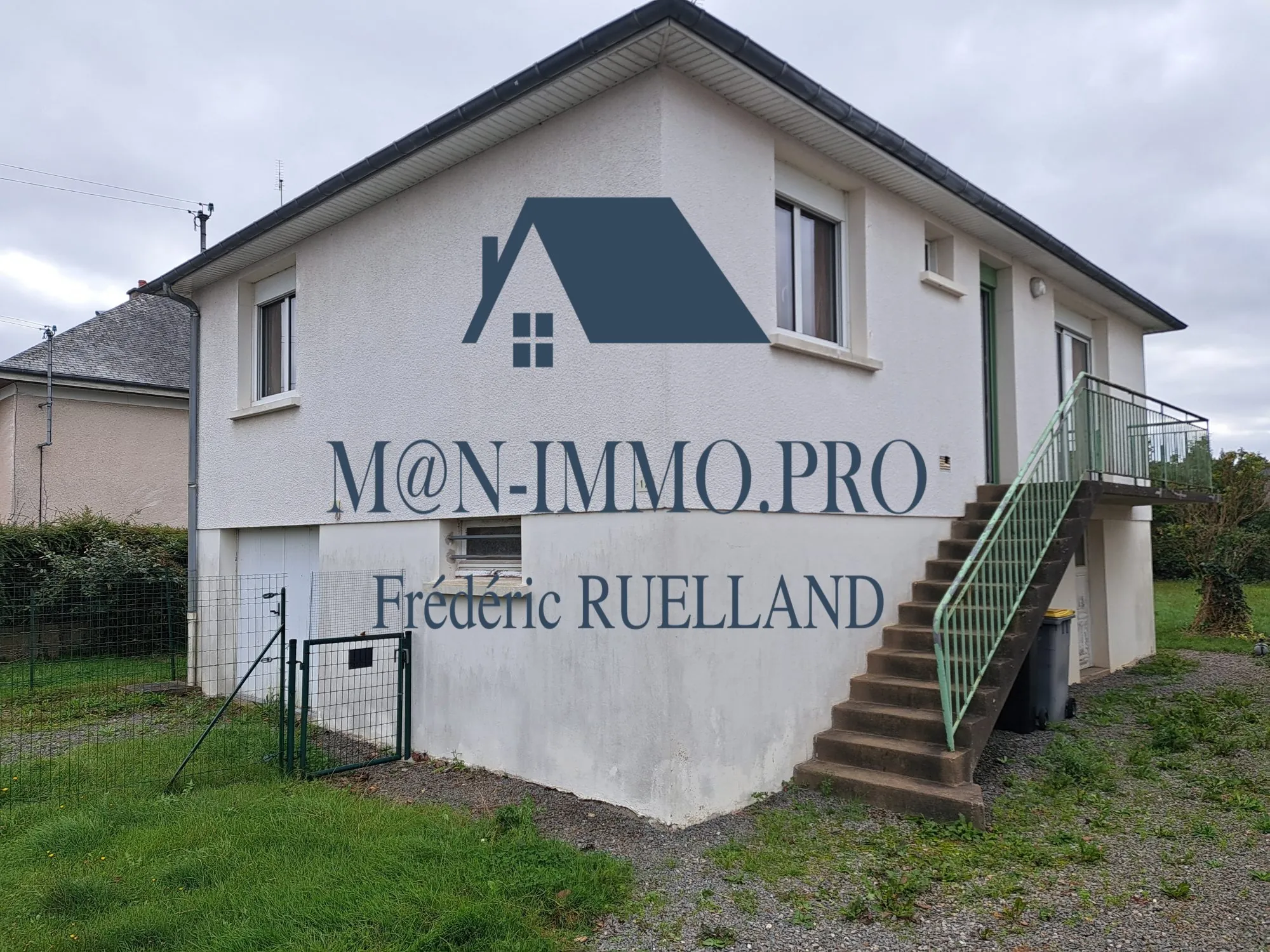 Maison à vendre à Acigné - Opportunité de reconstruction avec terrain de 600m²