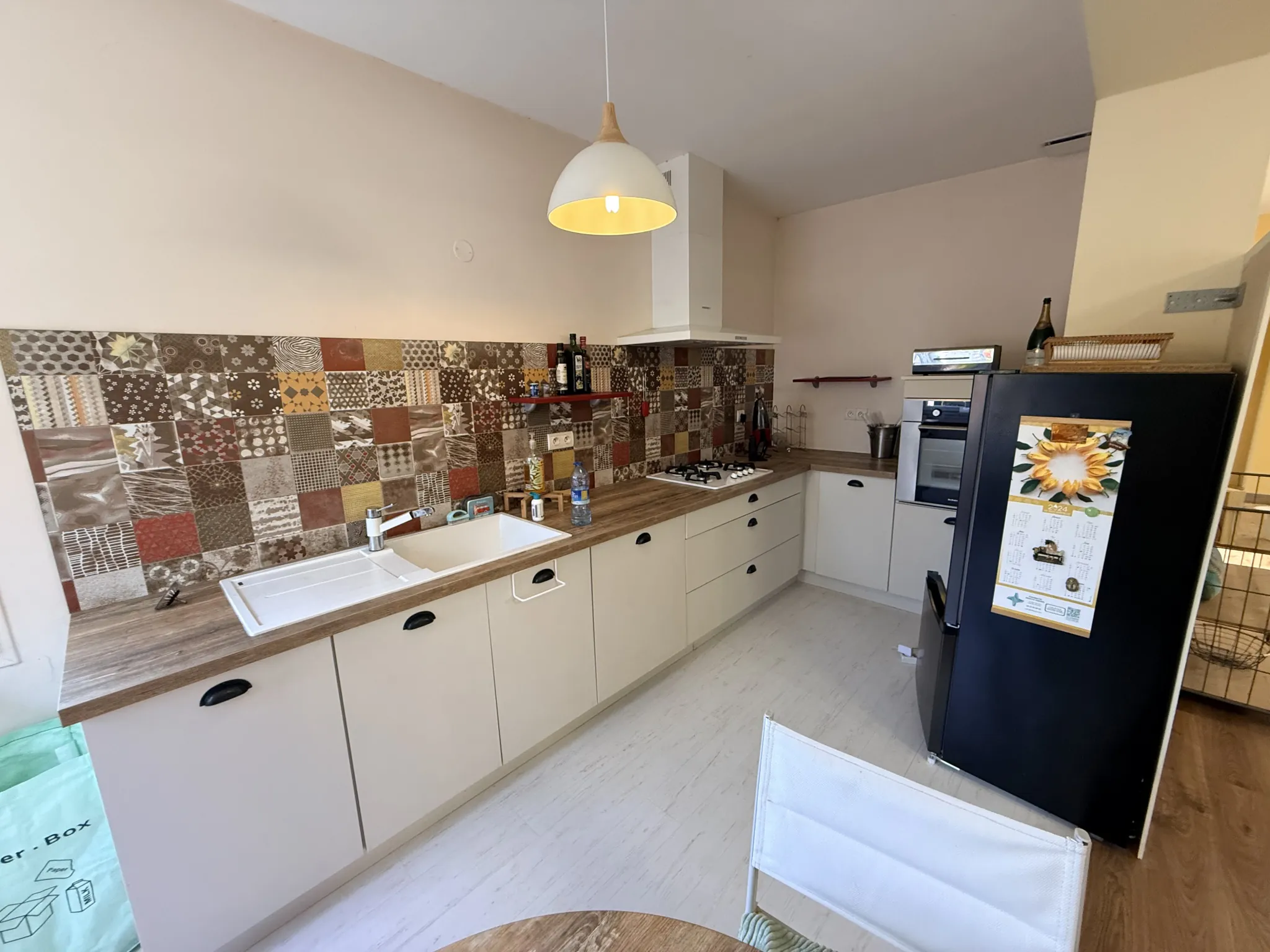 Maison familiale à Casteljaloux avec jardin, garage et bureaux