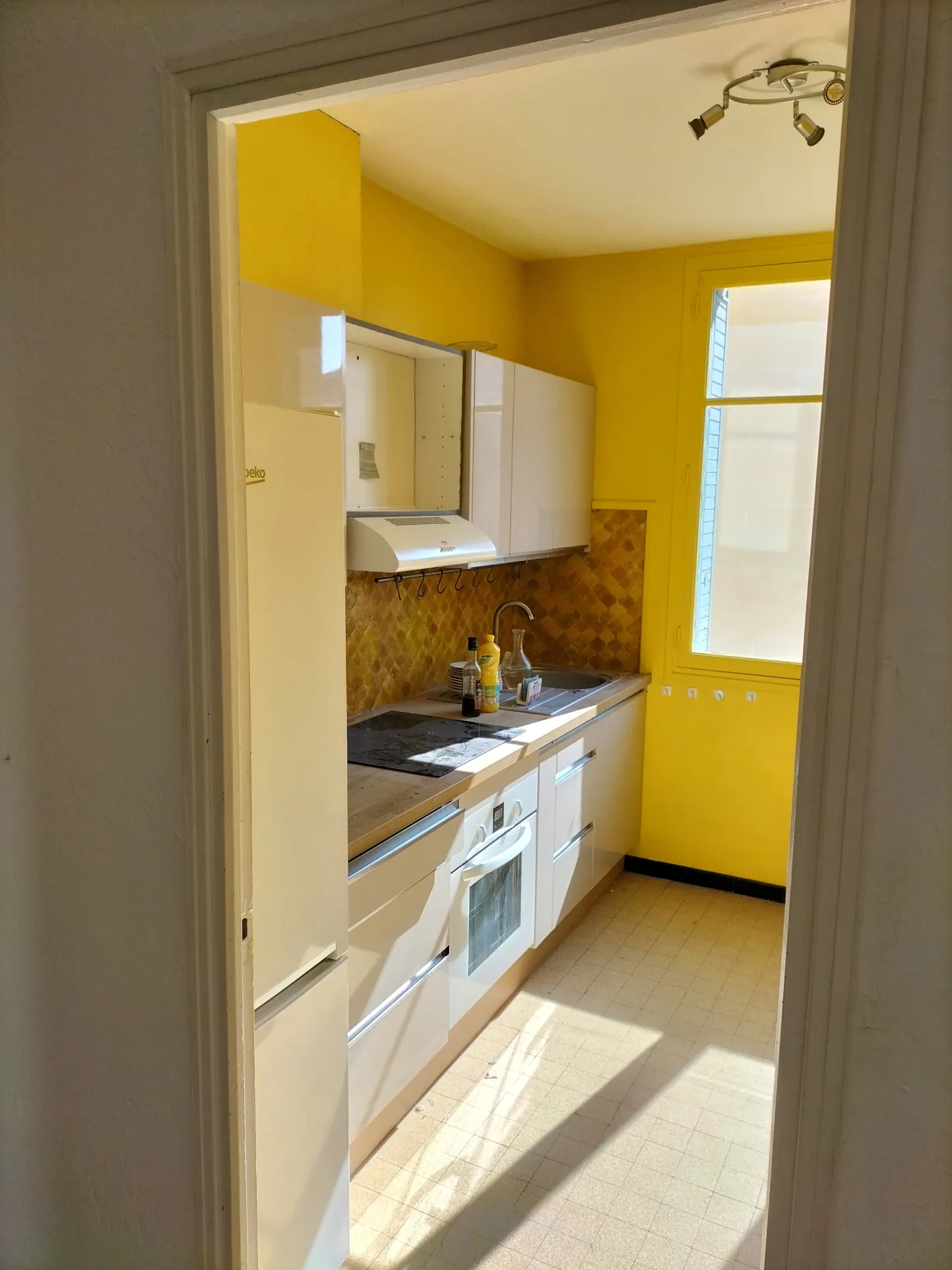 Appartement T4 à Avignon de 90 m² - Opportunité de rénovation