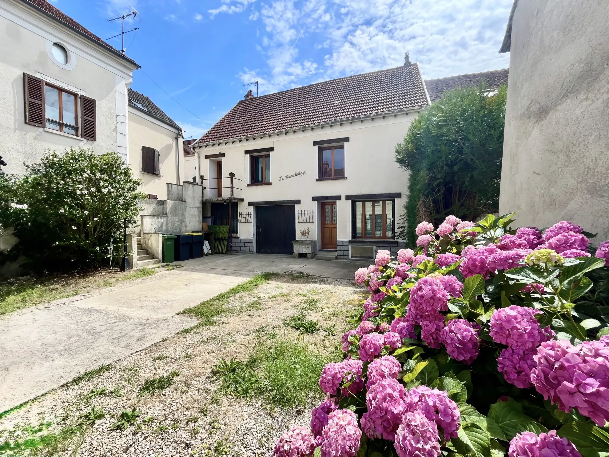 Très belle maison de 134 m² à Coulommiers proche commodités