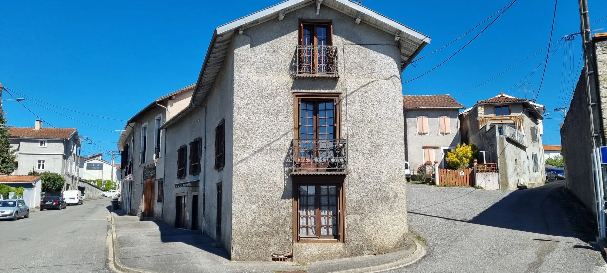 Grande maison familiale à Saint-Gaudens avec 7 pièces et garage