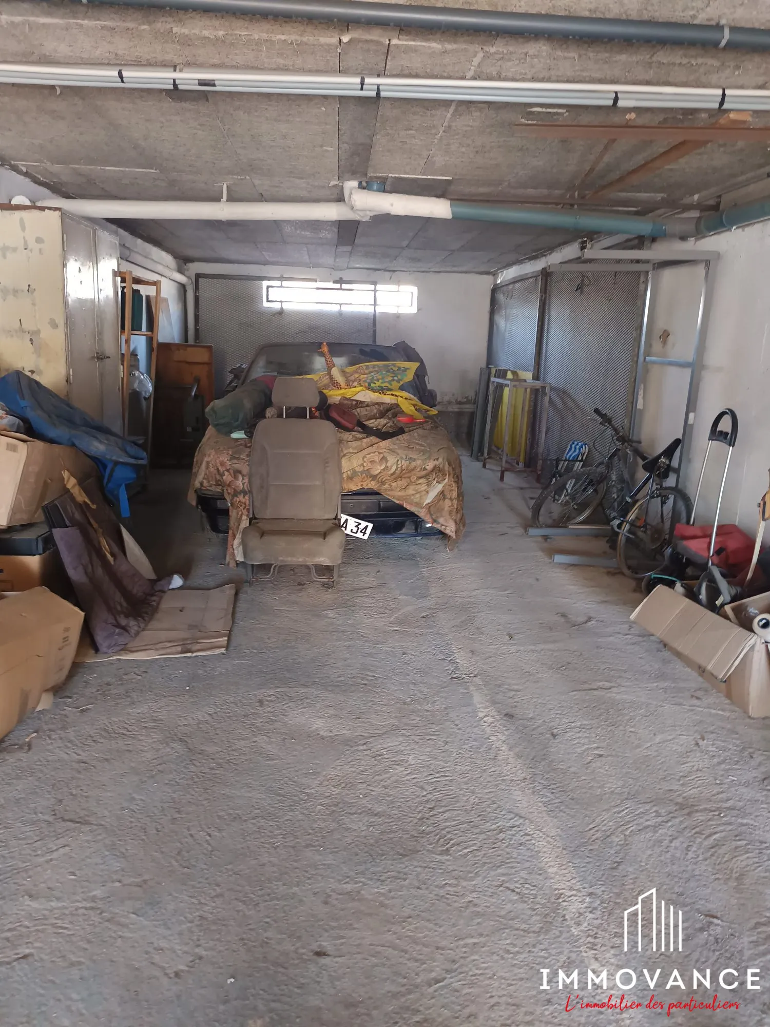 Grand garage de 56 m² à Palavas-les-Flots, emplacement sécurisé