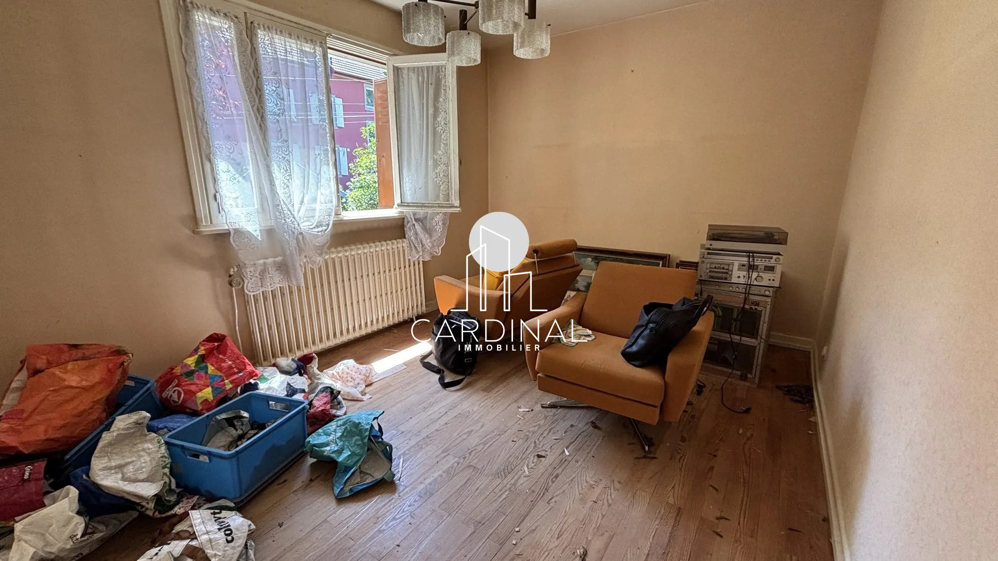 Maison à vendre à Cravanche de 77 m² avec terrain arboré et travaux à prévoir 