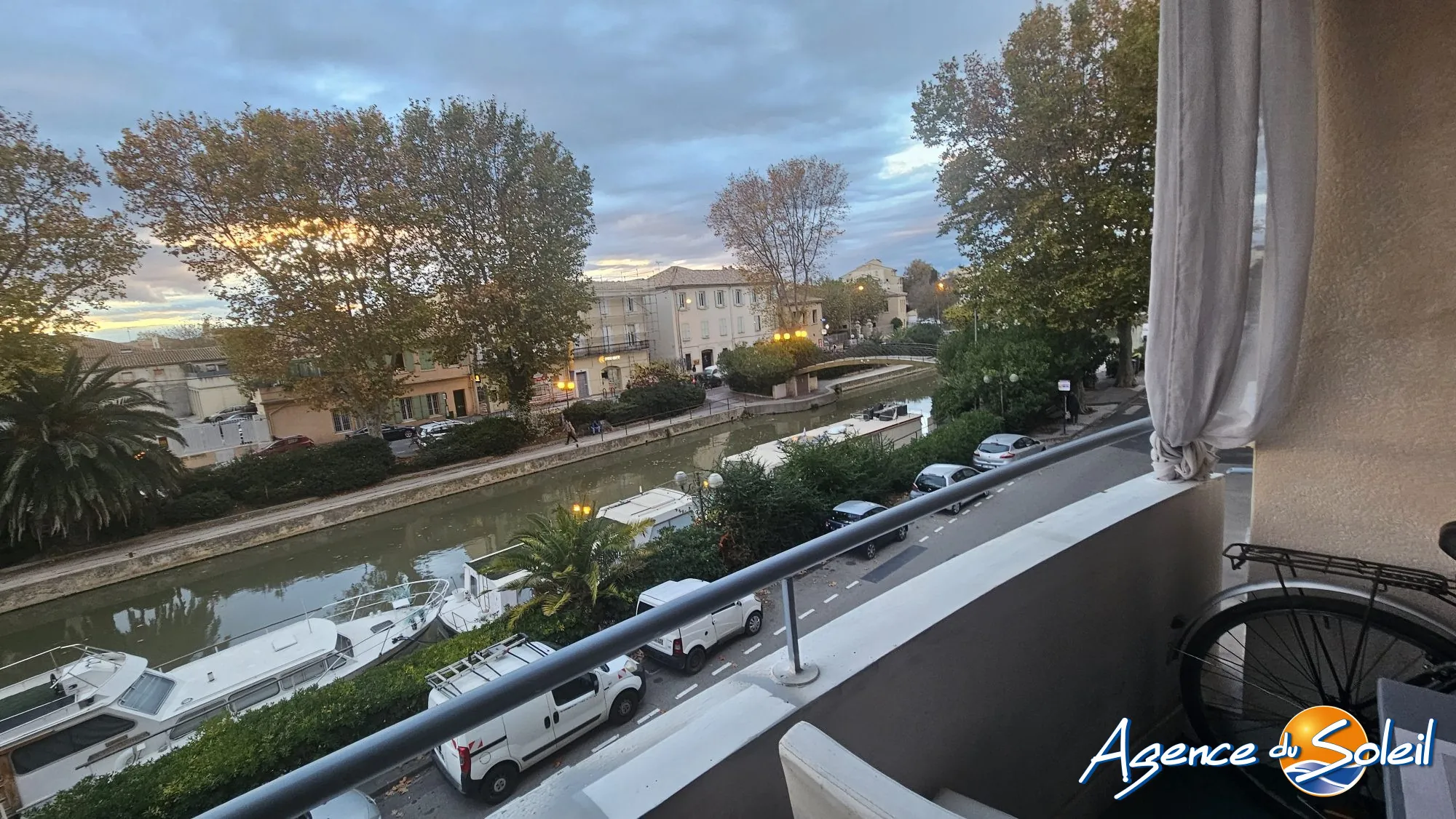 Vente Appartement T2 avec Terrasse sur le Canal de la Robine à Narbonne