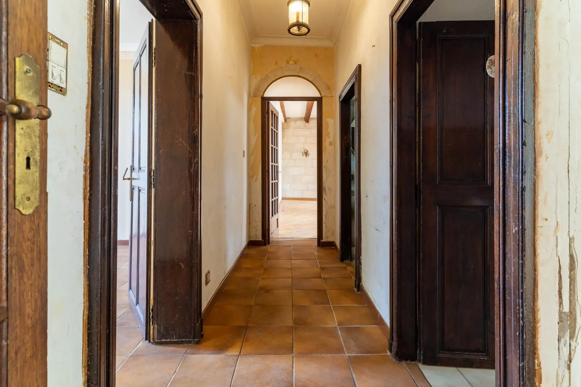 Ensemble immobilier à diviser au centre de Saint Gilles, Opportunité d'investissement 