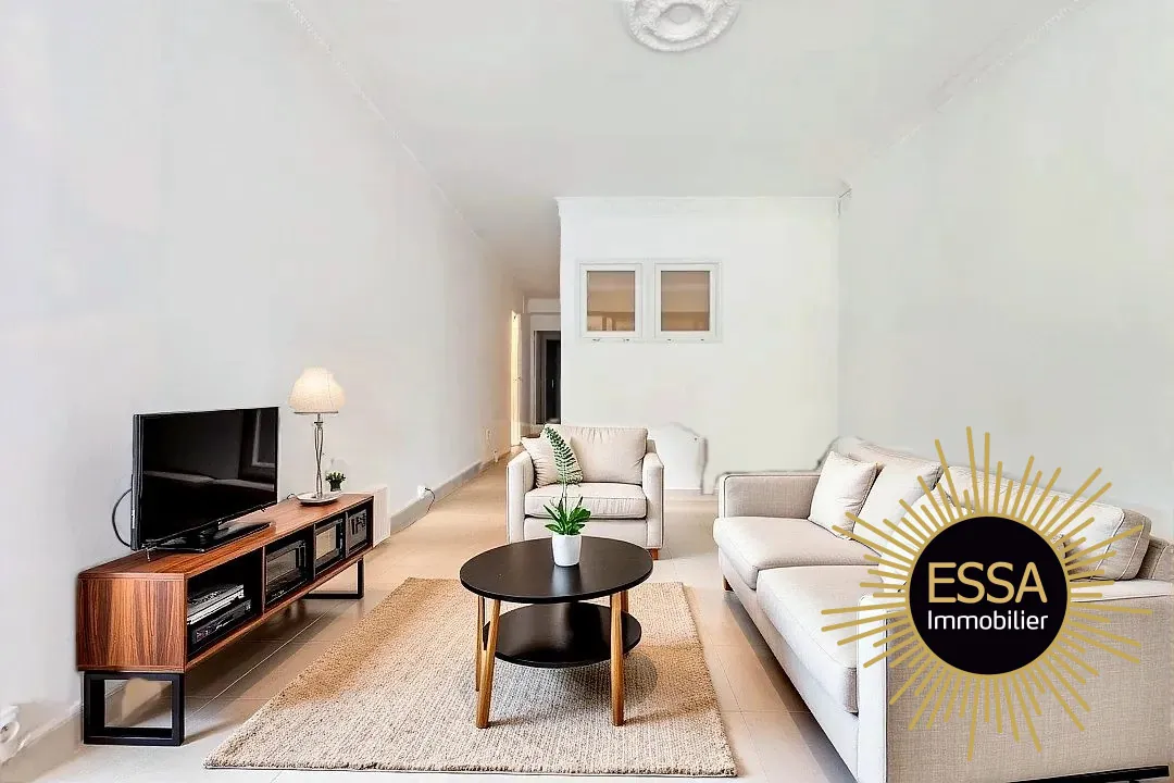 Studio lumineux de 44 m² avec loggia à Le Chesnay-Rocquencourt