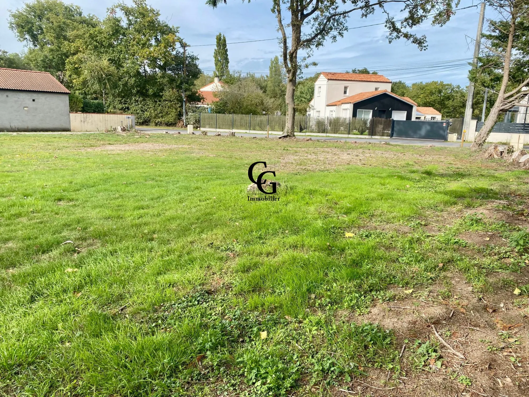 Terrain constructible de 946 m² à La Chevrolière en zone NH 