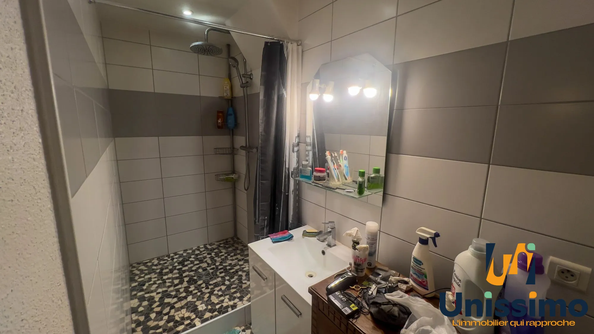 Immeuble à vendre à Nommay avec deux logements loués, rentable et sans travaux