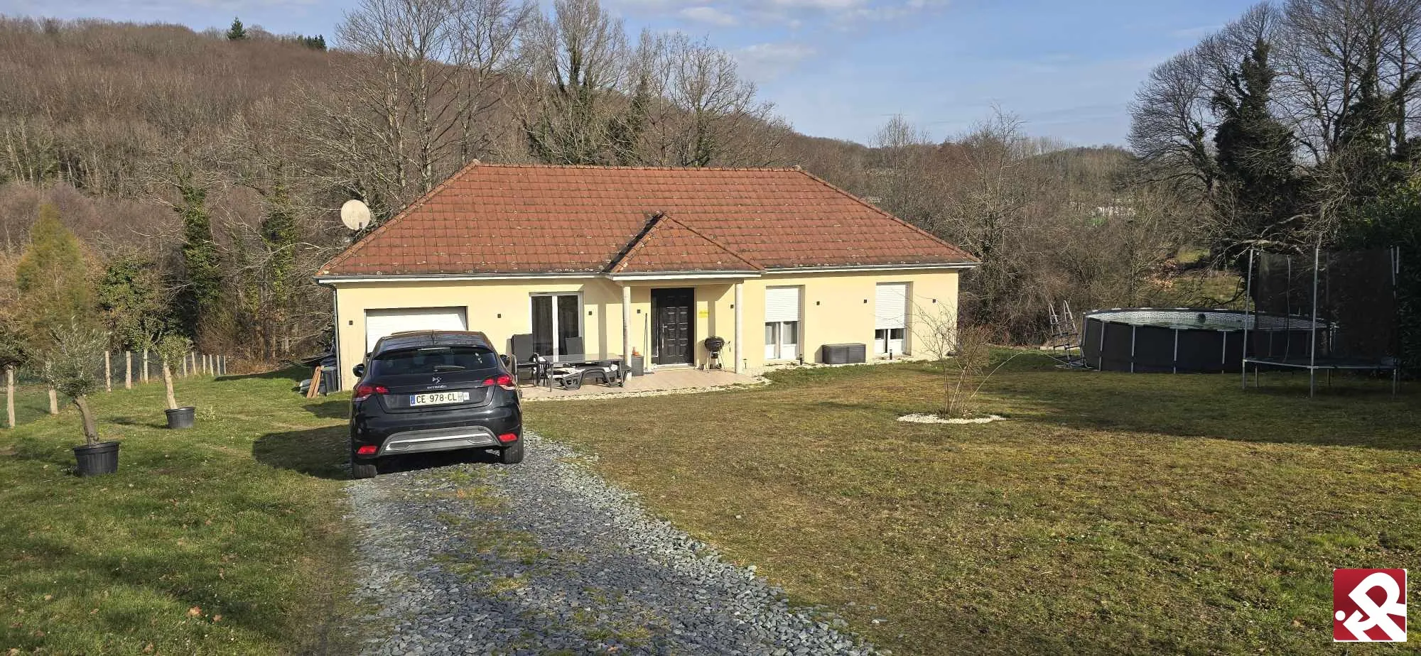 Maison 4 pièces avec jardin et garage à La Brionne – Investissement idéal