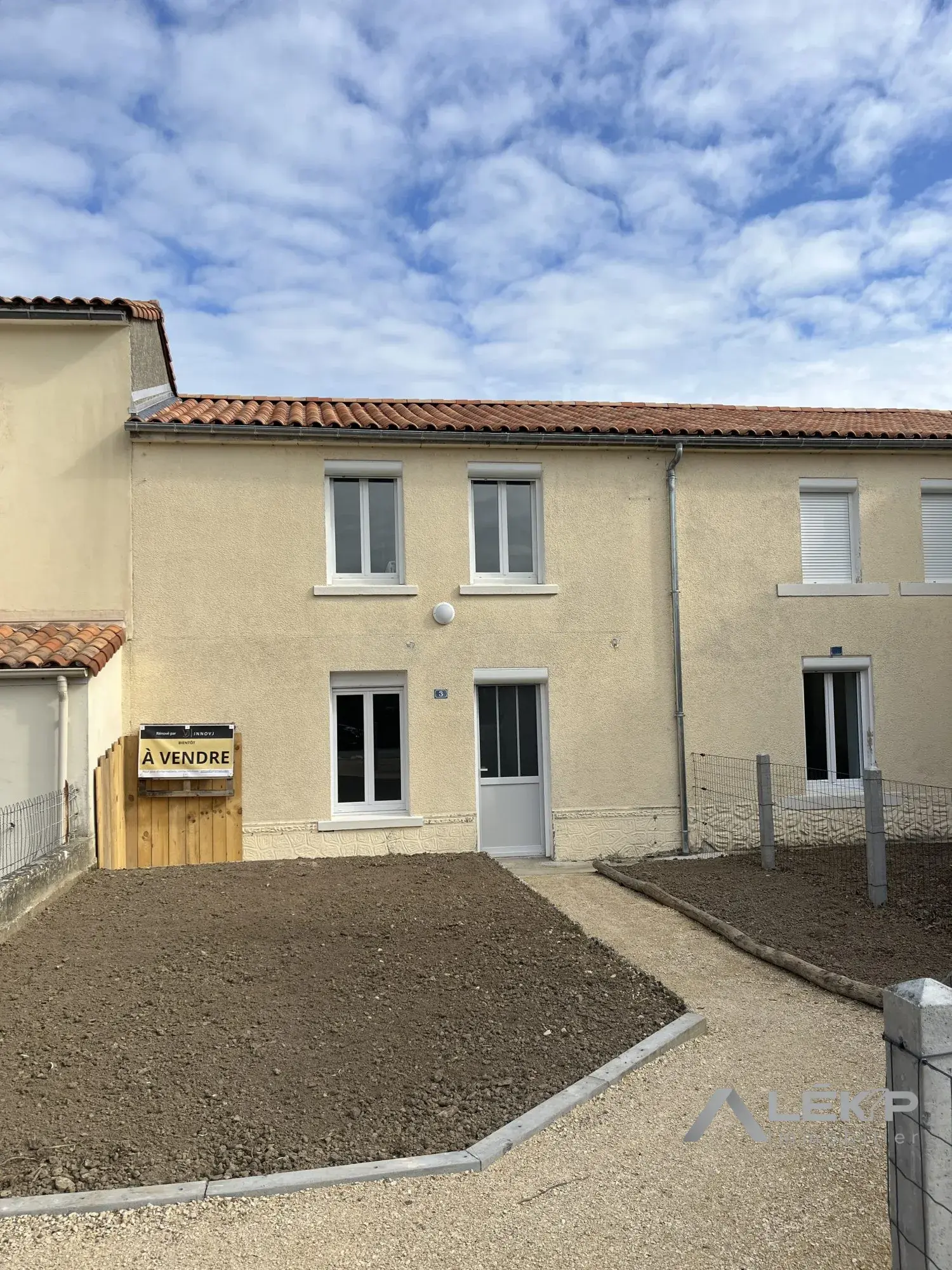 Maison rénovée 3 chambres à Chavagnes-les-Redoux - Confort moderne