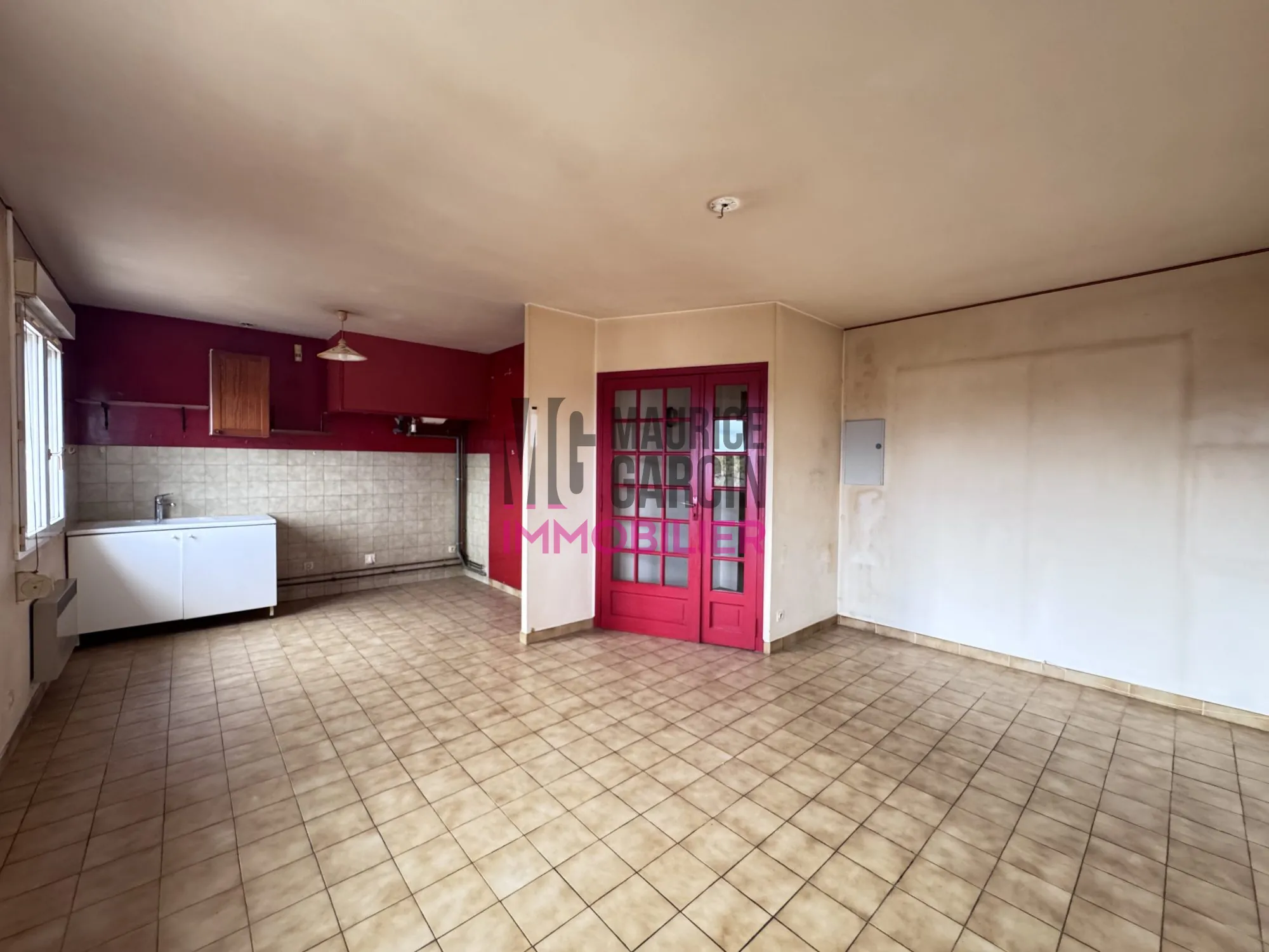 Appartement T1 lumineux à vendre à Avignon avec cave et faibles charges