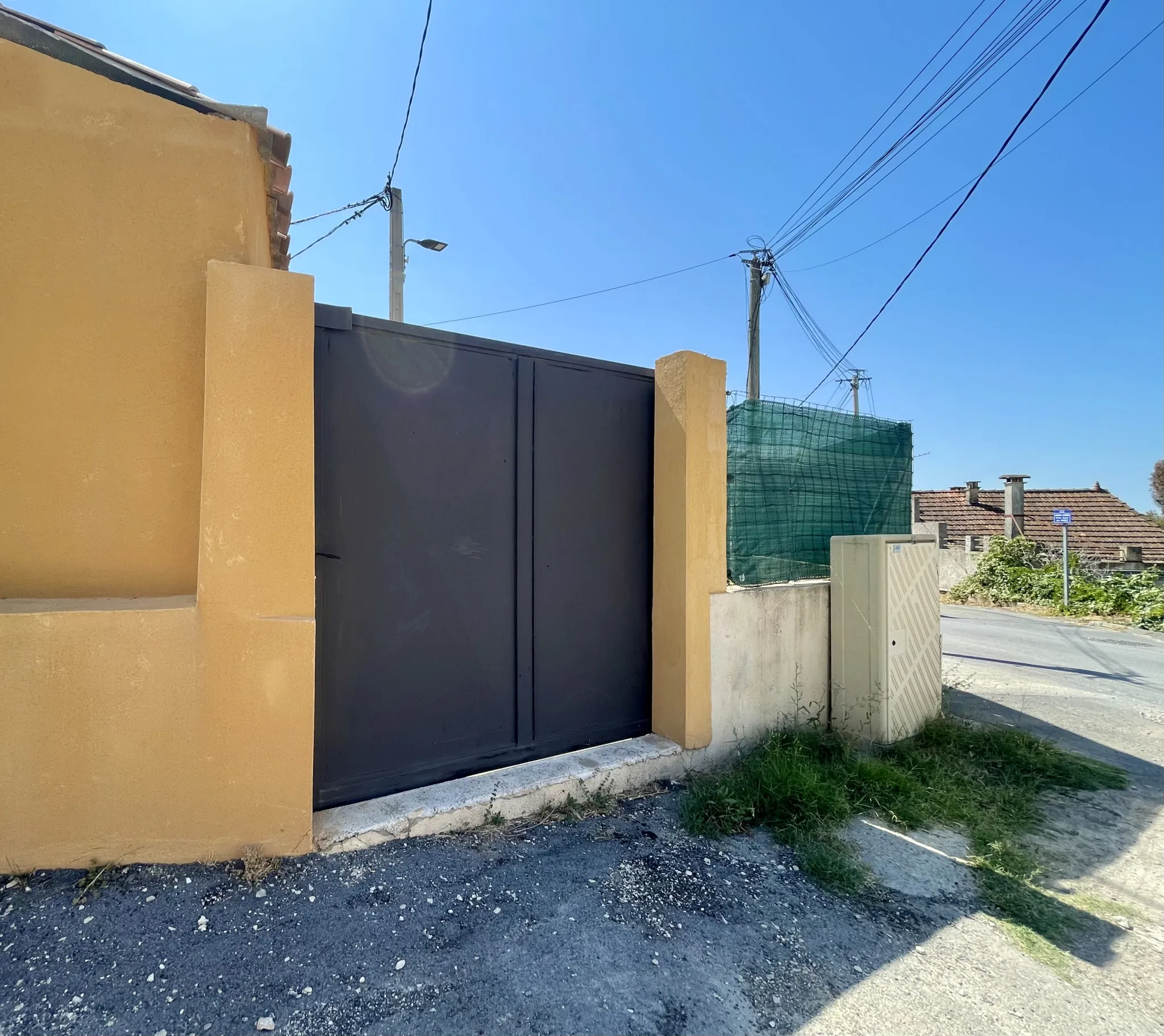 Maison T1 indépendante avec terrasse et parking à Allauch Logis Neuf