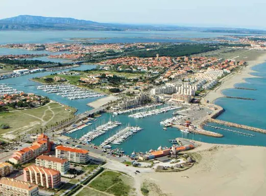 Appartement 2 pièces neuf à Le Barcarès proche mer, livraison 2026, parking elegant et normes énergétiques A