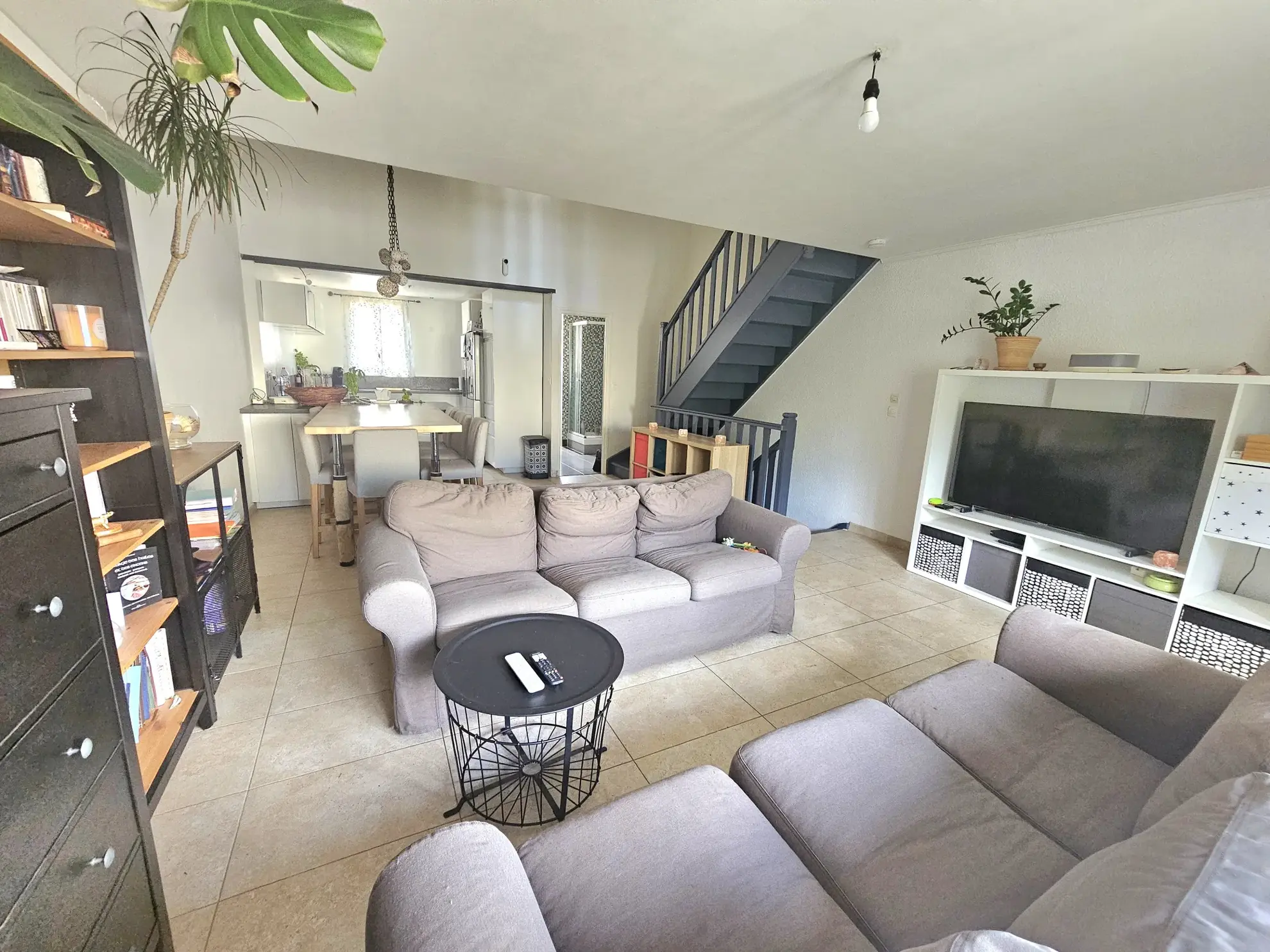 Belle maison de 93 m² à Agde, jardin, garage et 3 chambres dans un quartier calme