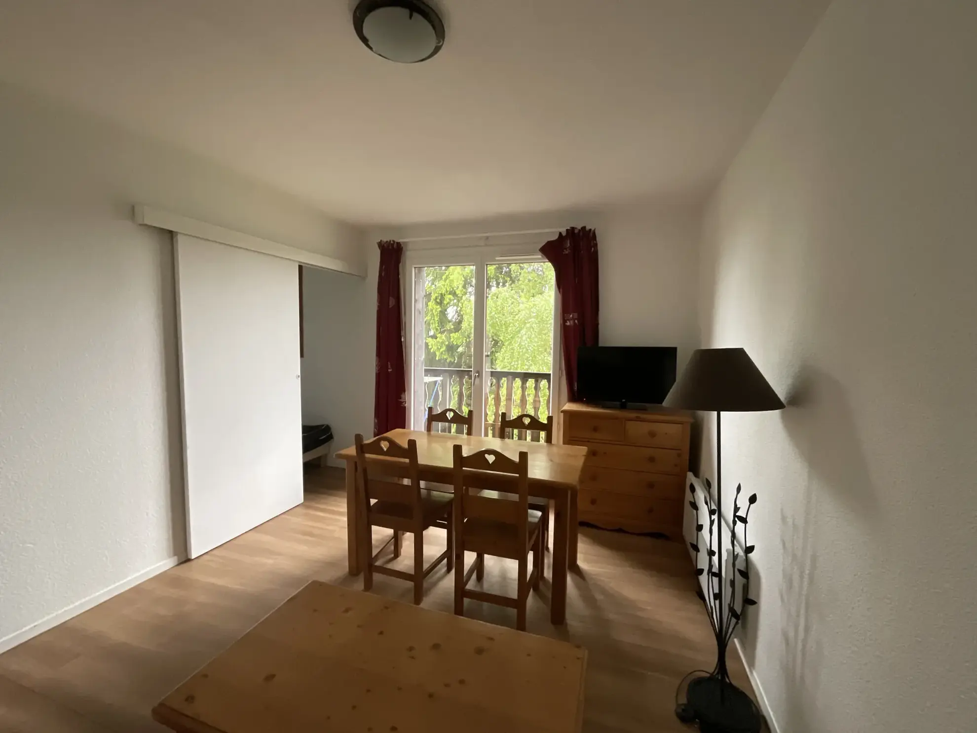 Appartement T2 bis 35m² à Super-Besse avec vue sur les pistes 