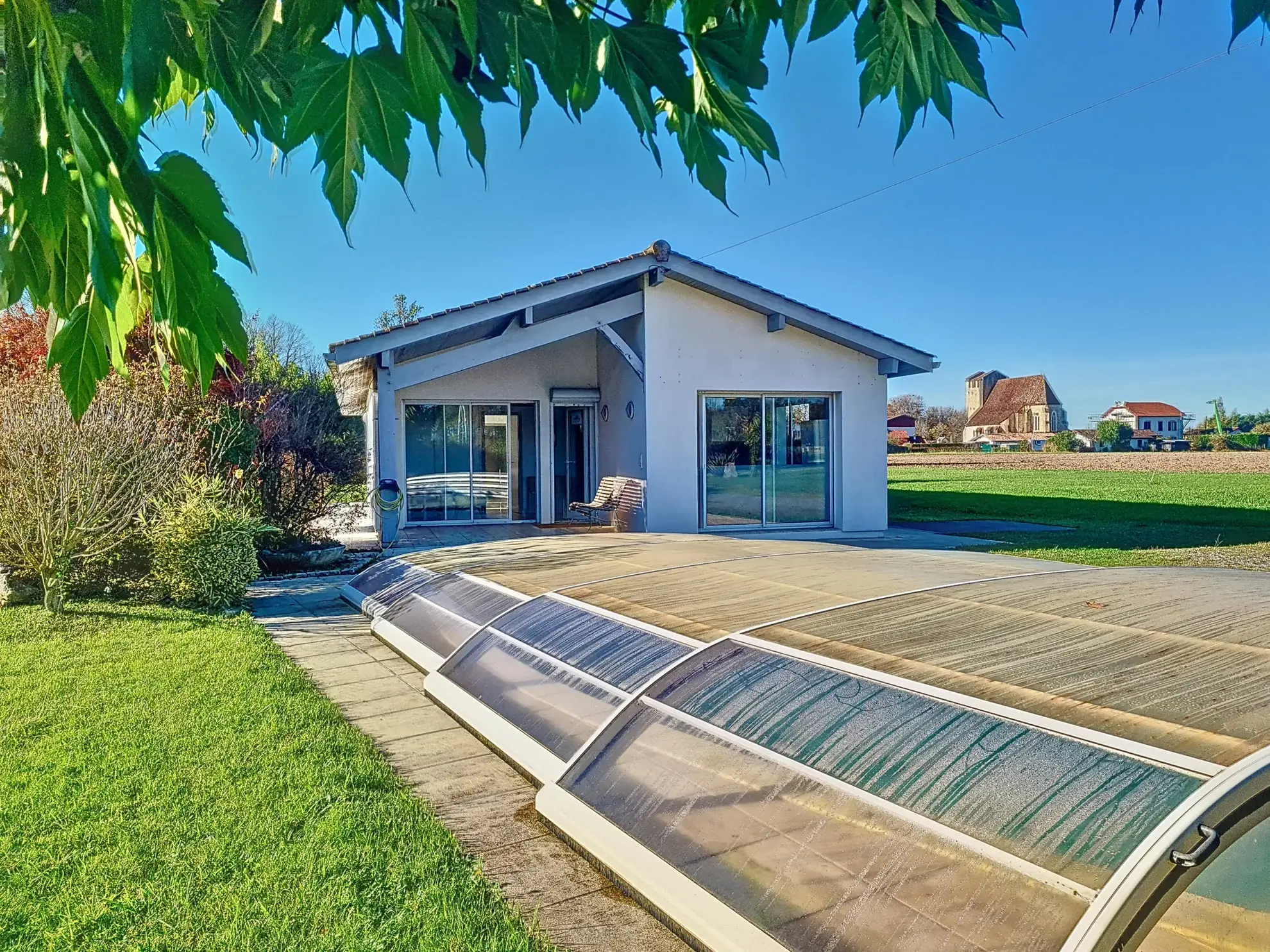 Charmante maison T4 de plain-pied avec piscine à Port-de-Lanne