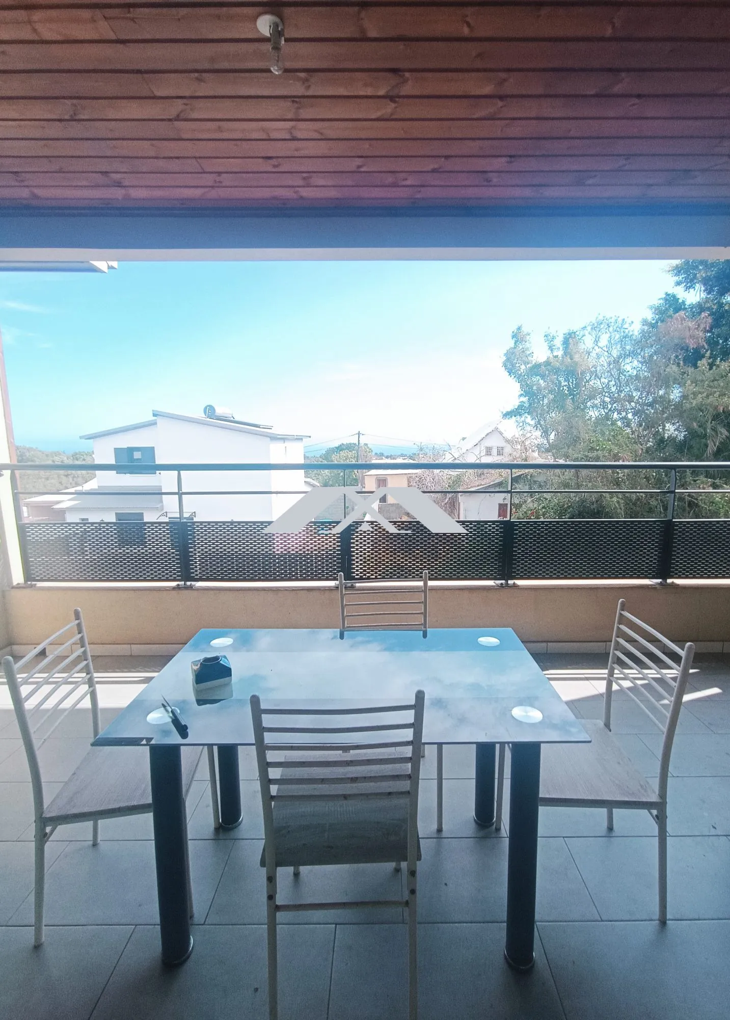 Appartement T3 de 64m² avec varangue et vue mer à Ravine des Cabris