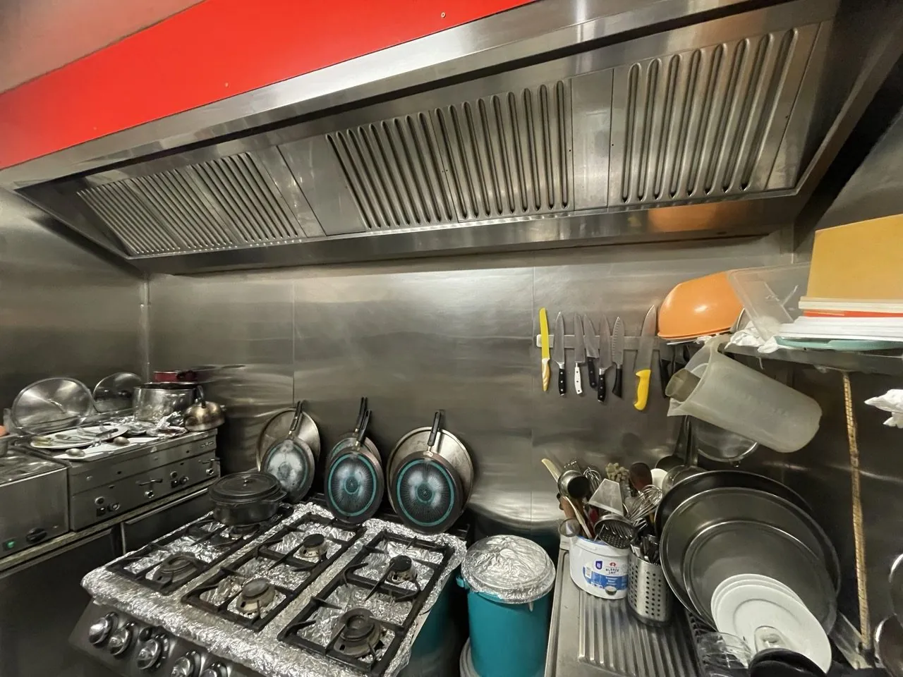 Restaurant à vendre dans le 20ème à Paris avec terrasse et extraction extérieure