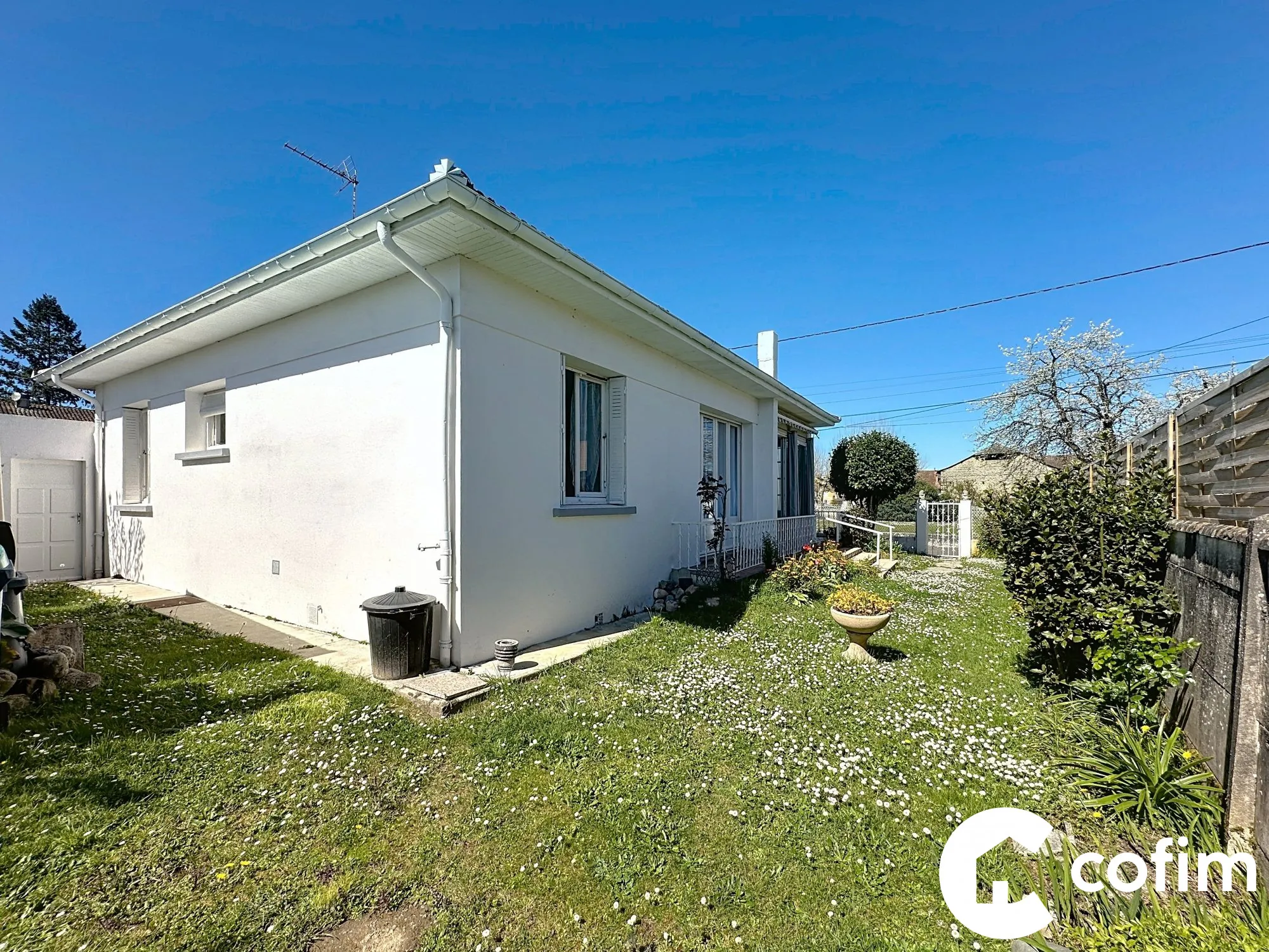 Maison à Orleix de 88 m² avec jardin, garage, 3 chambres 
