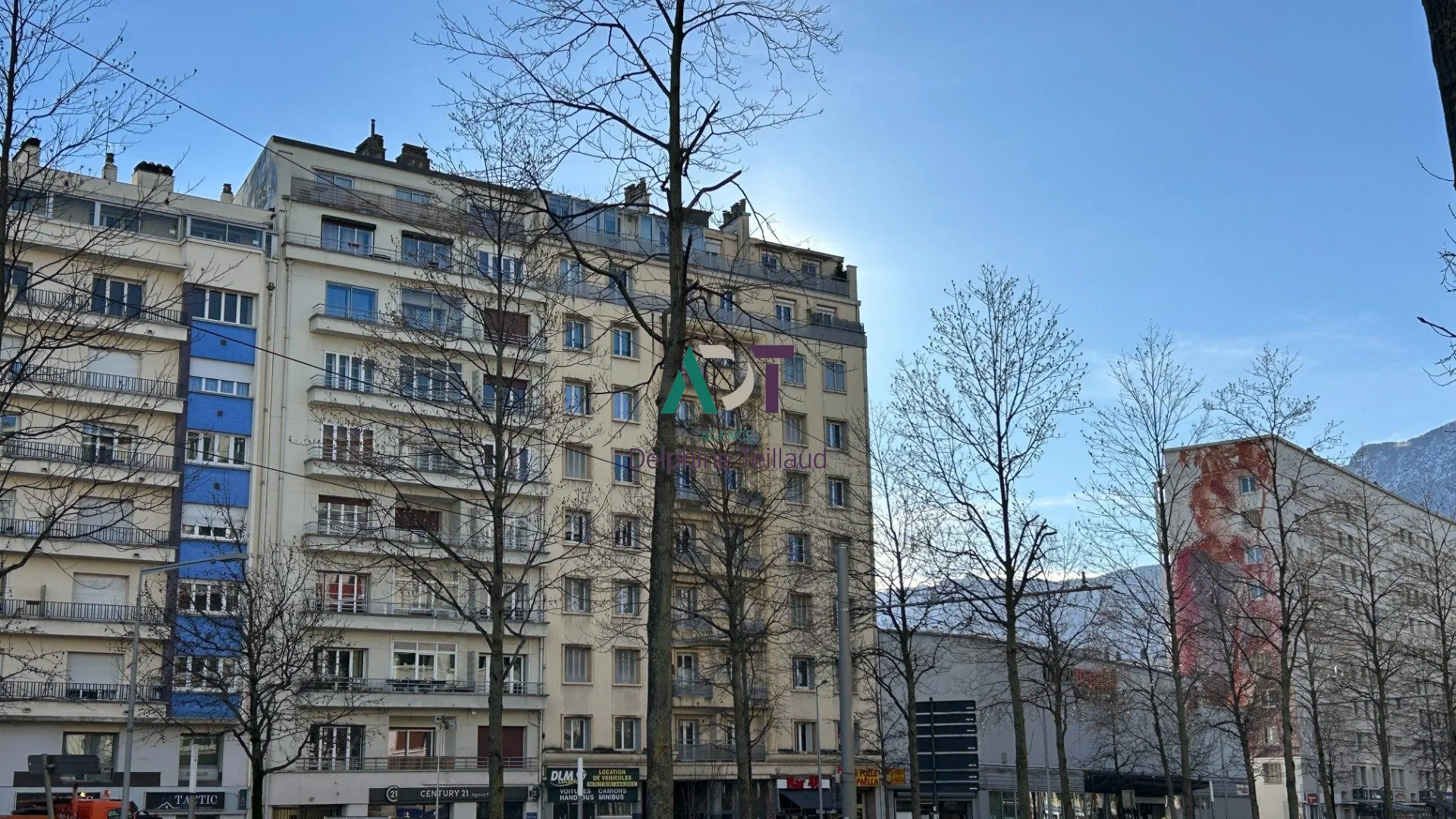 Appartement 2 pièces avec balcon à Grenoble, proche tramway et commerces