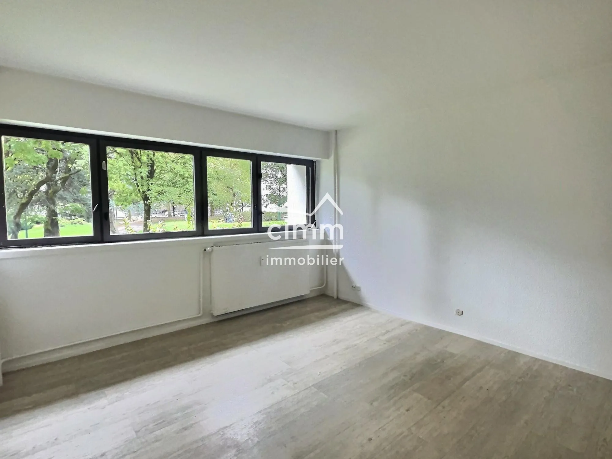 Appartement 3 pièces à vendre à Grenoble – 60 m² avec cave et loggia