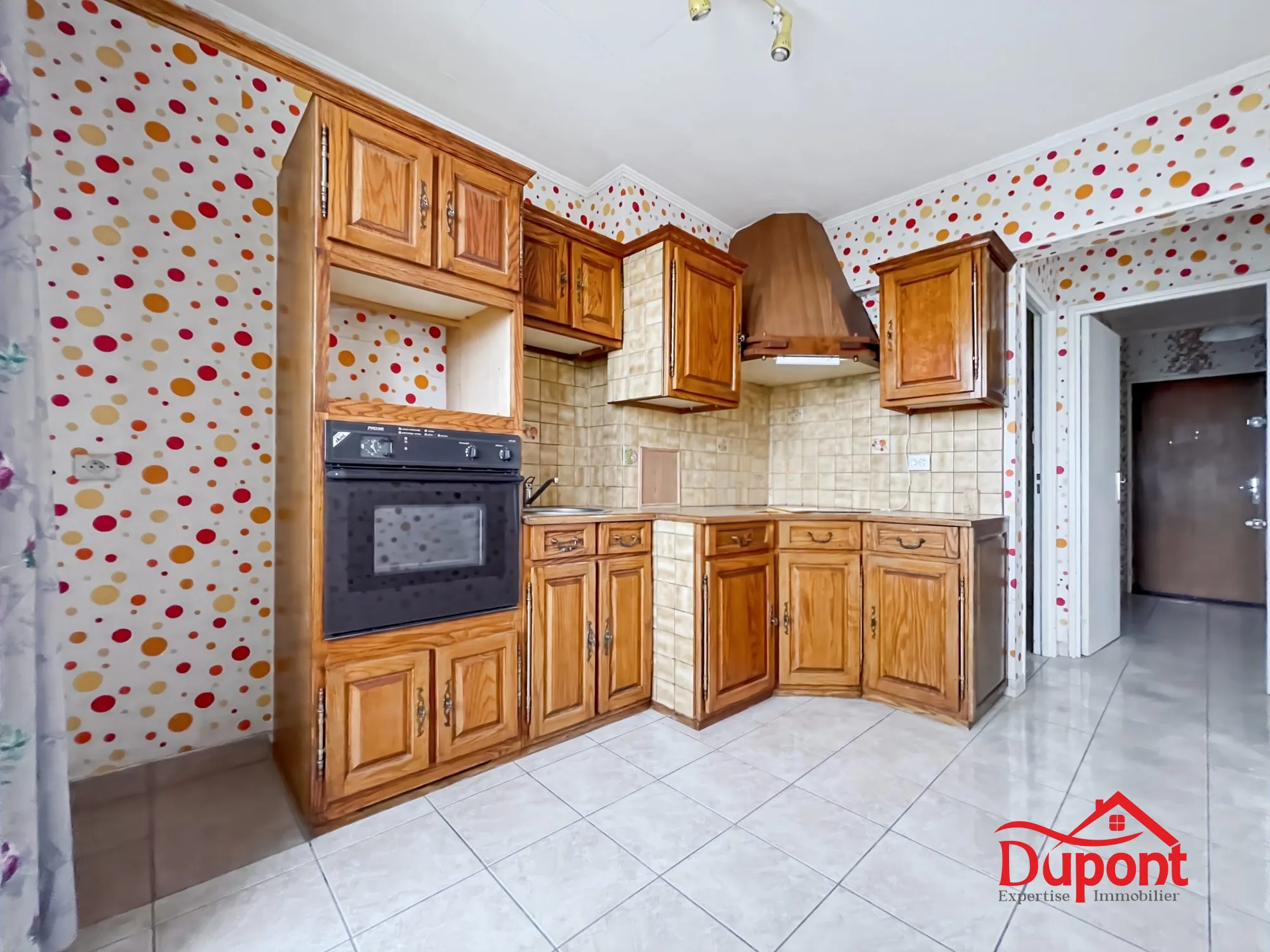 Appartement lumineux avec 2 chambres et balcons à Saint Quentin, quartier Europe