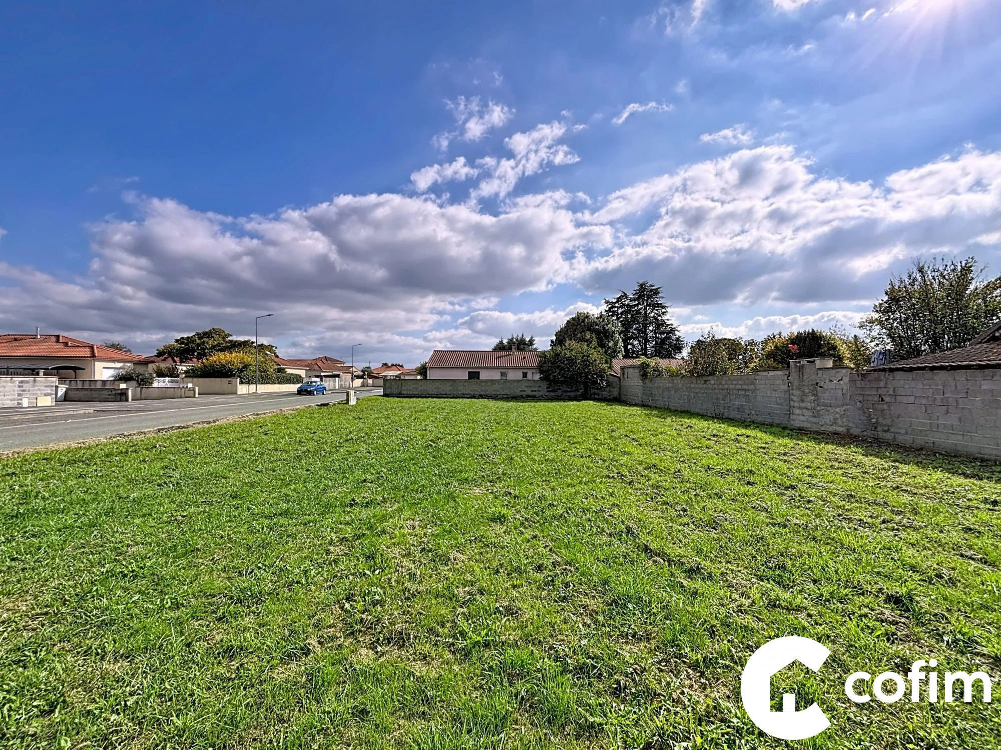 Terrain constructible de 782 m2 à Bordères-sur-l'Echez en emplacement calme et ensoleillé