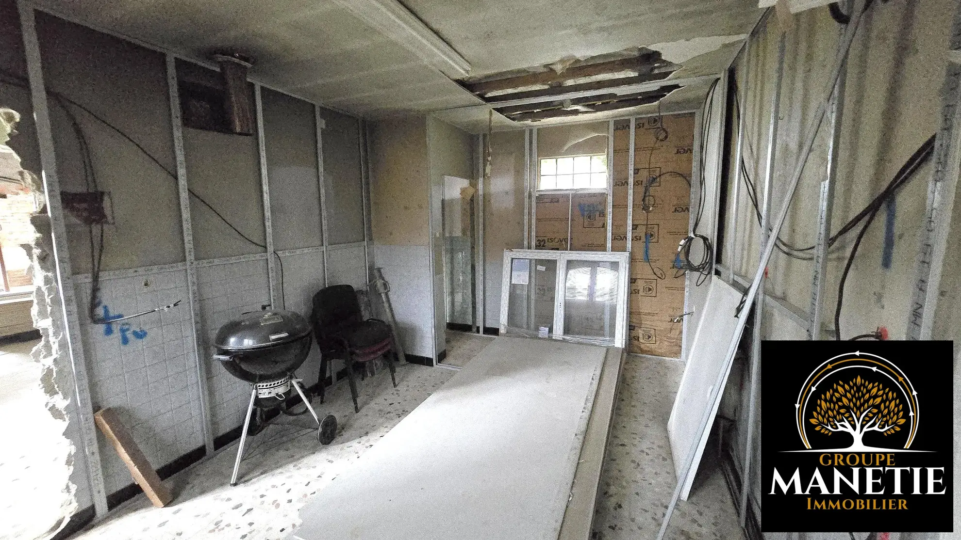 Ancienne grange à rénover proche d'Arras avec espace et potentiel 