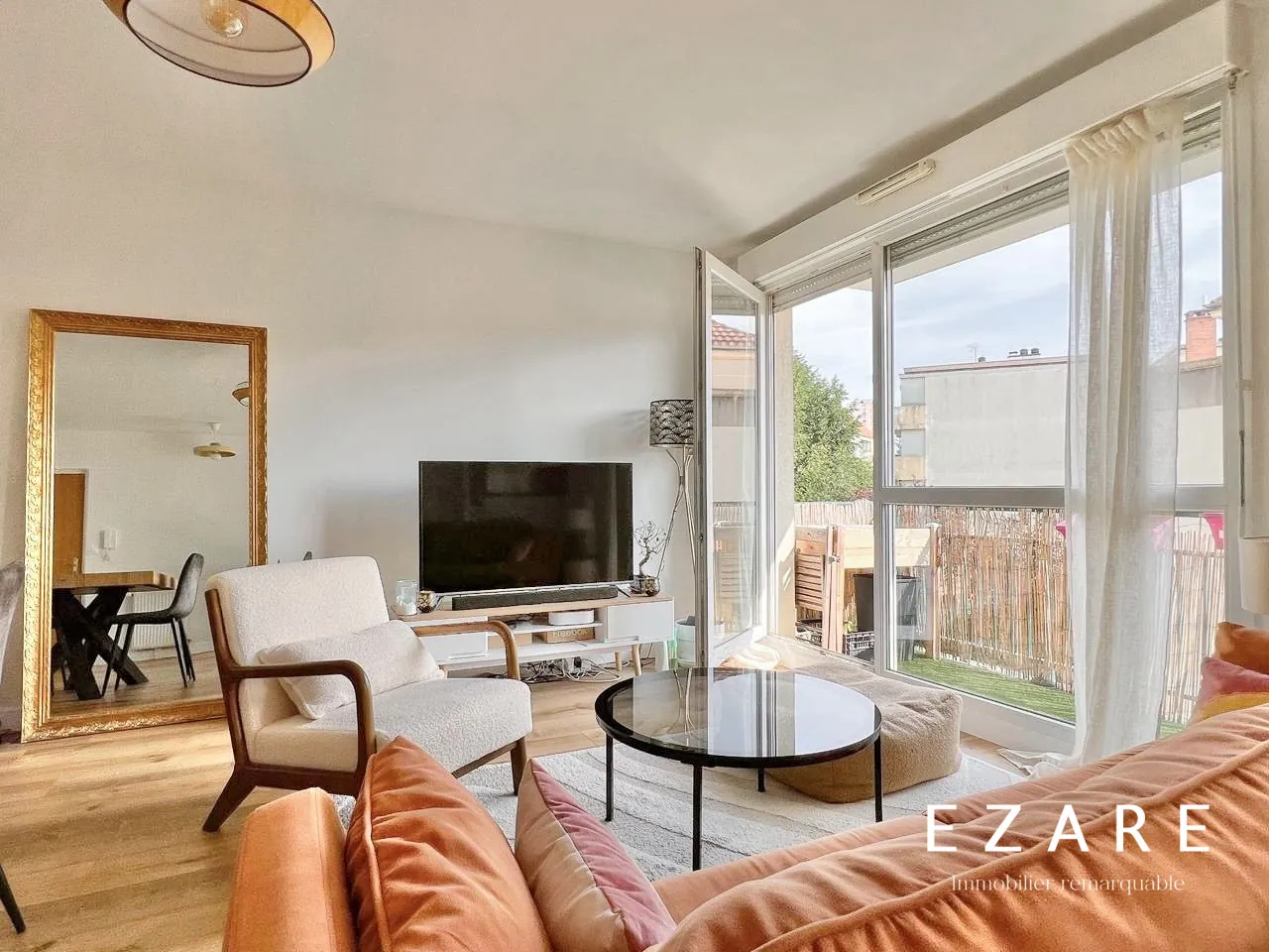 Appartement 2 pièces rénové avec balcon, parking et cave à Dijon