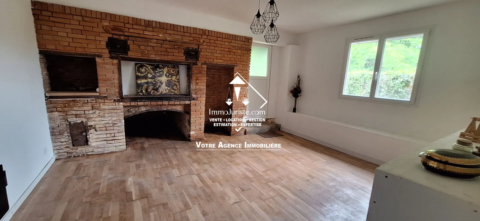 Charmante maison de caractère à Magnac-Bourg, 167 m² avec potentiel de rénovation 