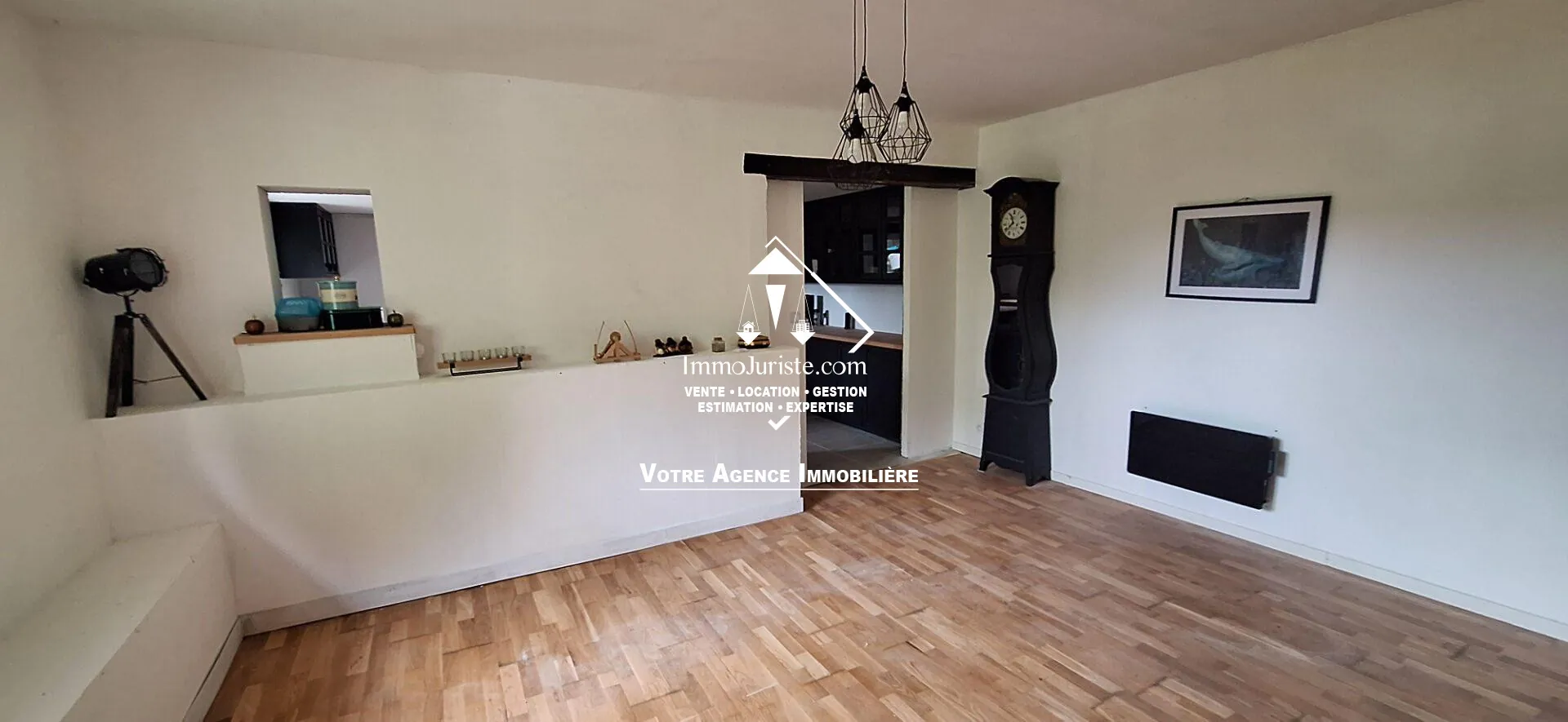 Charmante maison de caractère à Magnac-Bourg, 167 m² avec potentiel de rénovation 