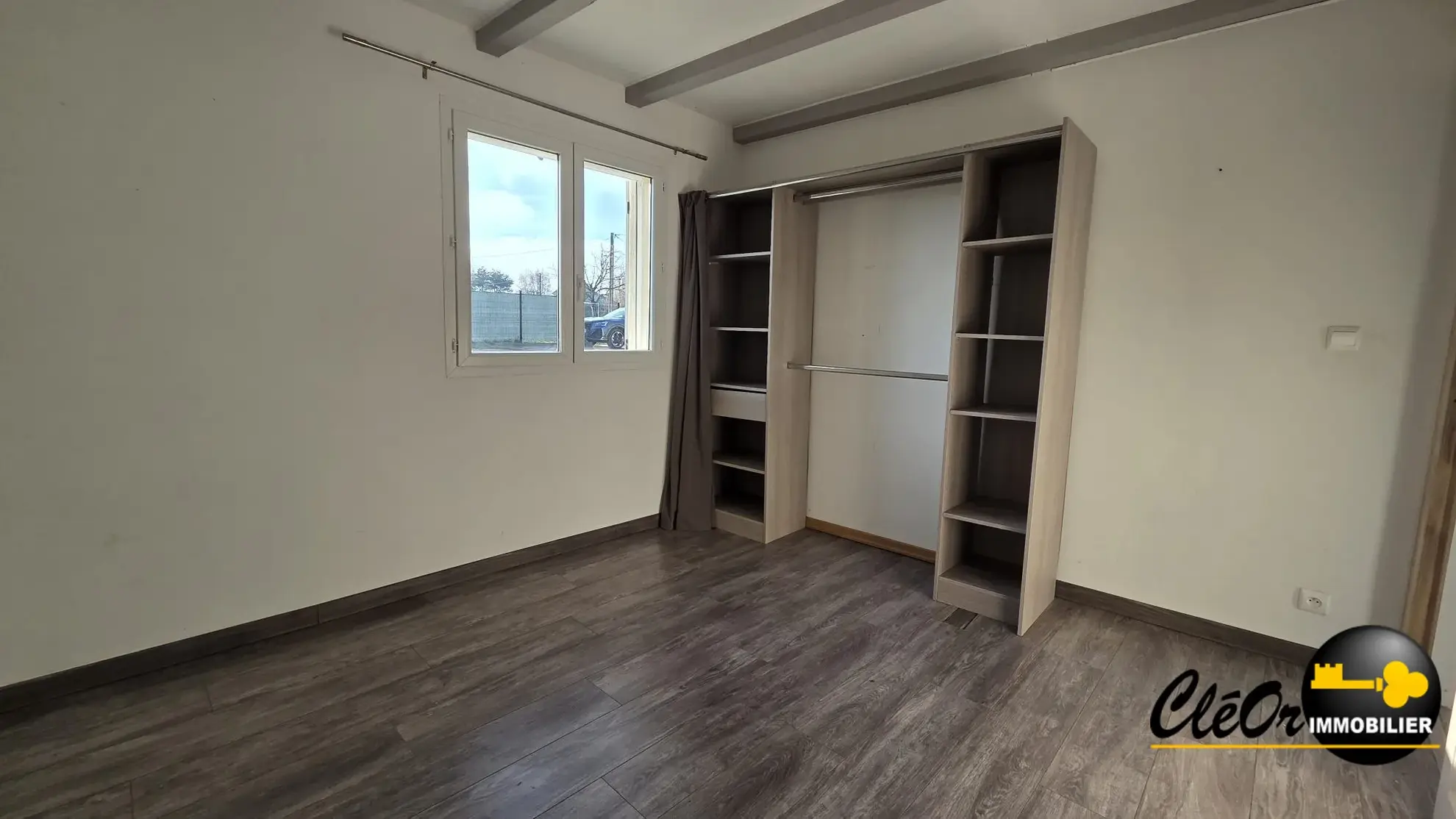 Maison à vendre à Pierre-de-Bresse – Plain-pied avec jardin et potentiel 
