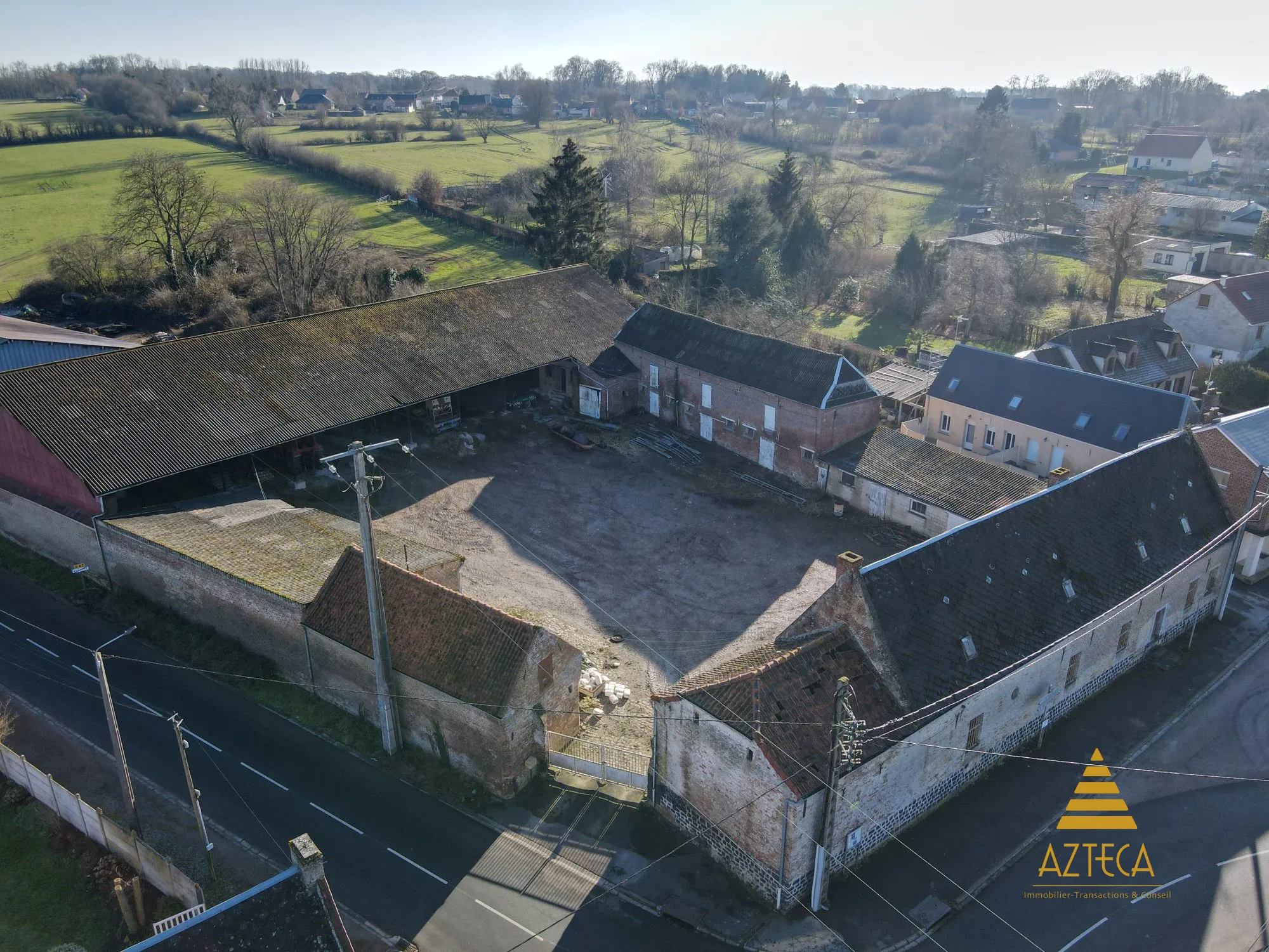 Corps de ferme à vendre à Busigny avec potentiel et grand terrain