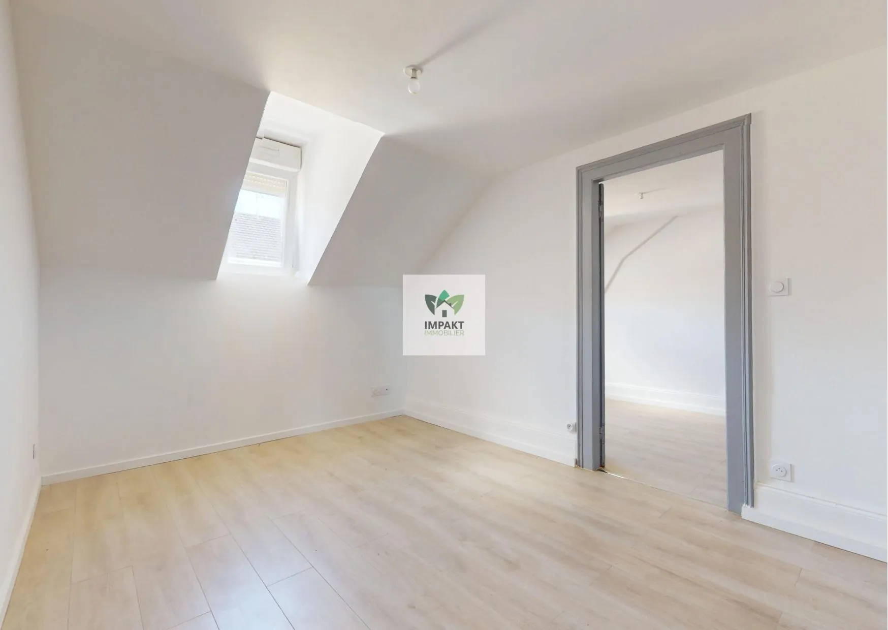 Appartement à vendre à Belfort de 33,63 m², 2 pièces, dernière étage 