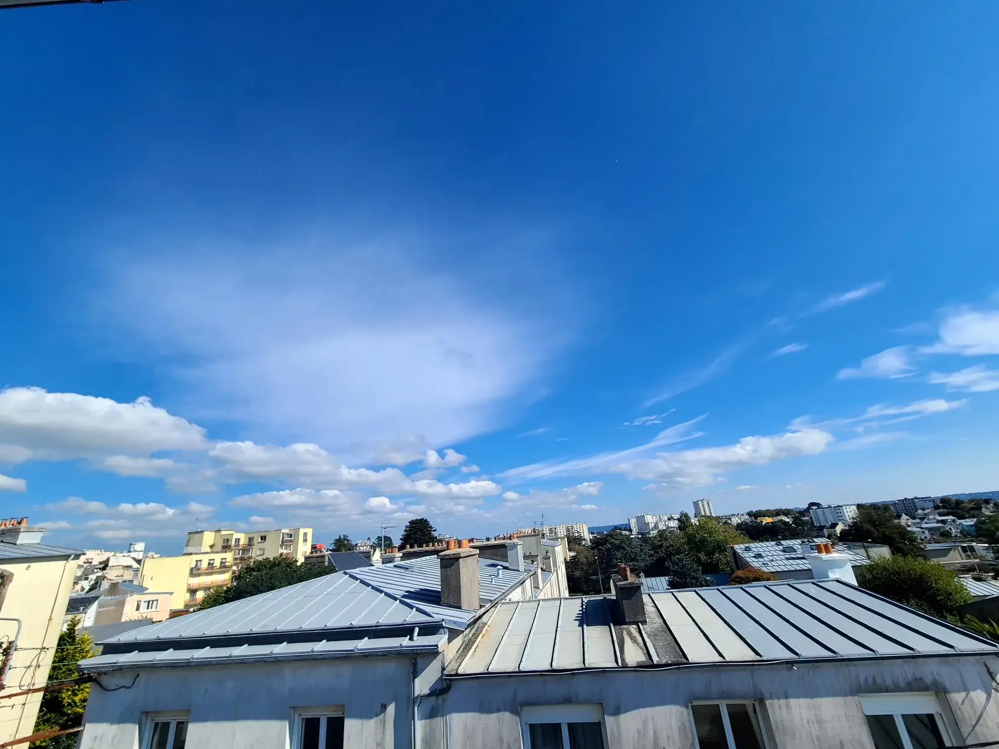 Bel appartement T3 rénové à Brest, lumineux et proche commodités