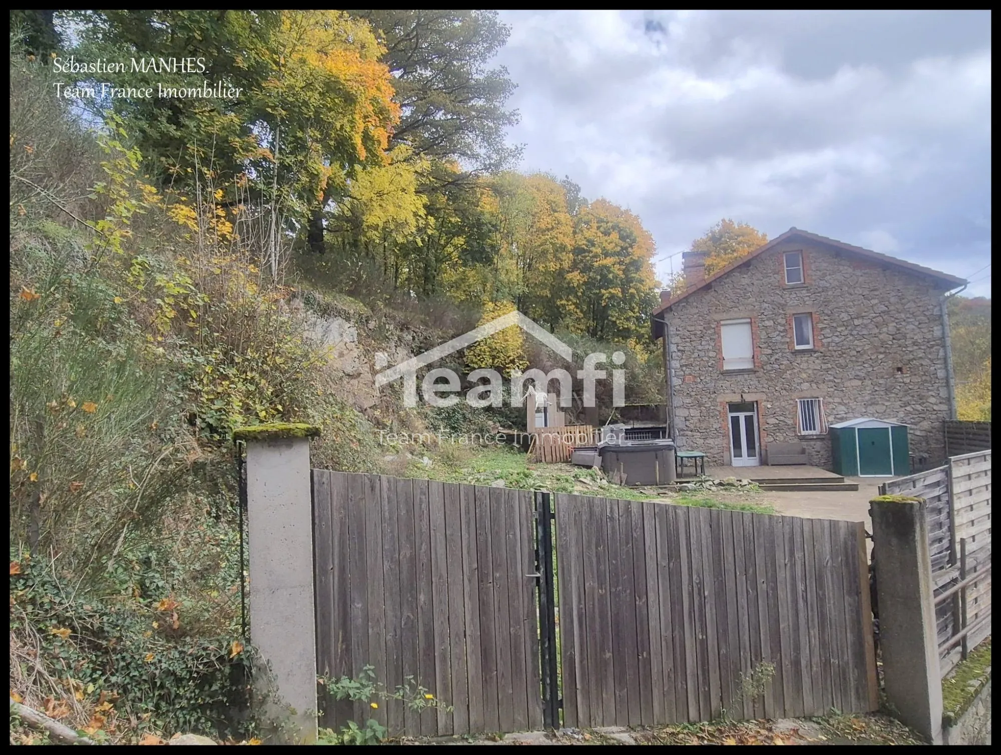Maison à vendre à La Monnerie-le-Montel - 4 chambres, terrasse et garage
