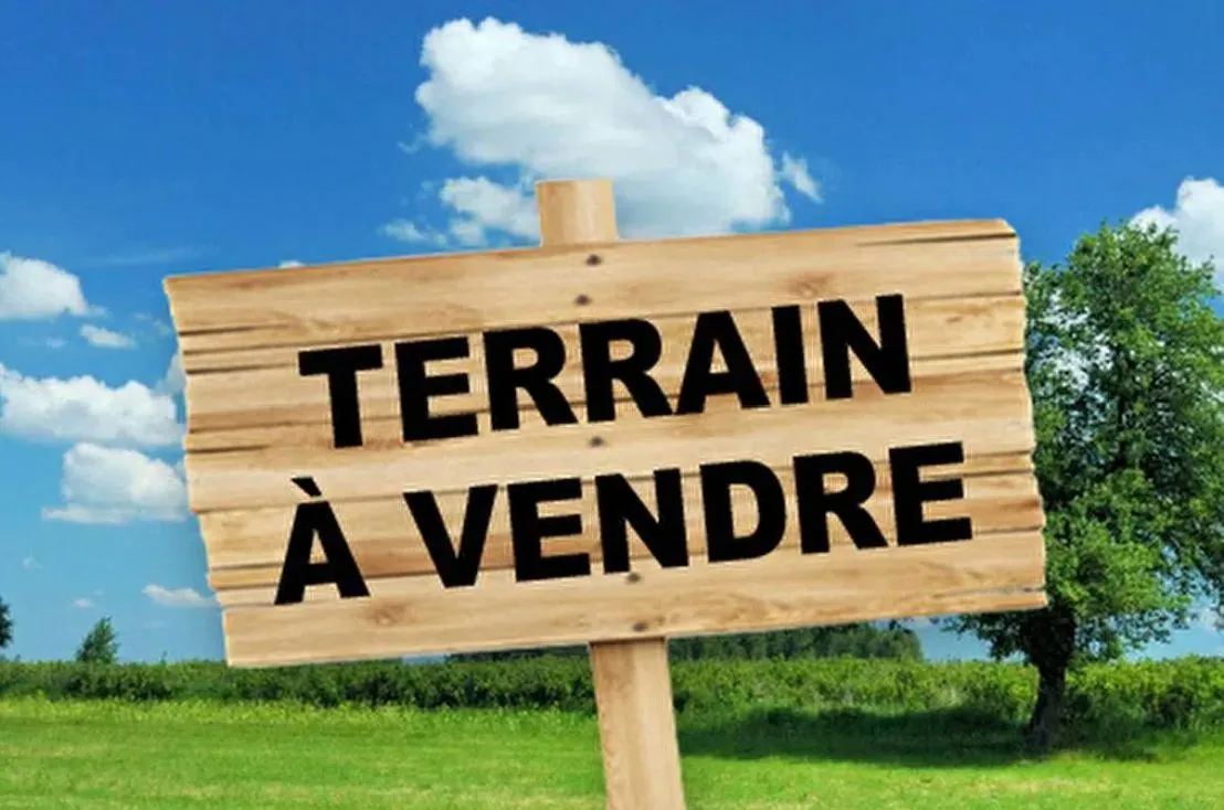Terrain constructible à vendre à Saint-Hilaire-Cottes - 1000 m² proche commodités