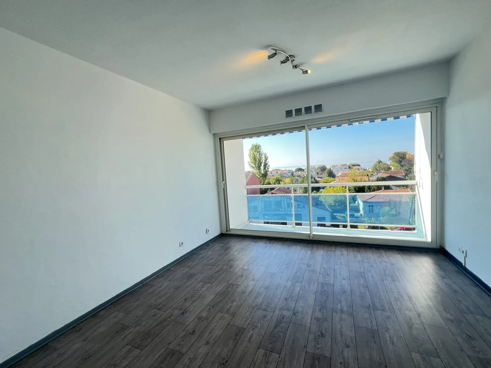 Studio lumineux avec balcon et vue bassin à Andernos-les-Bains 