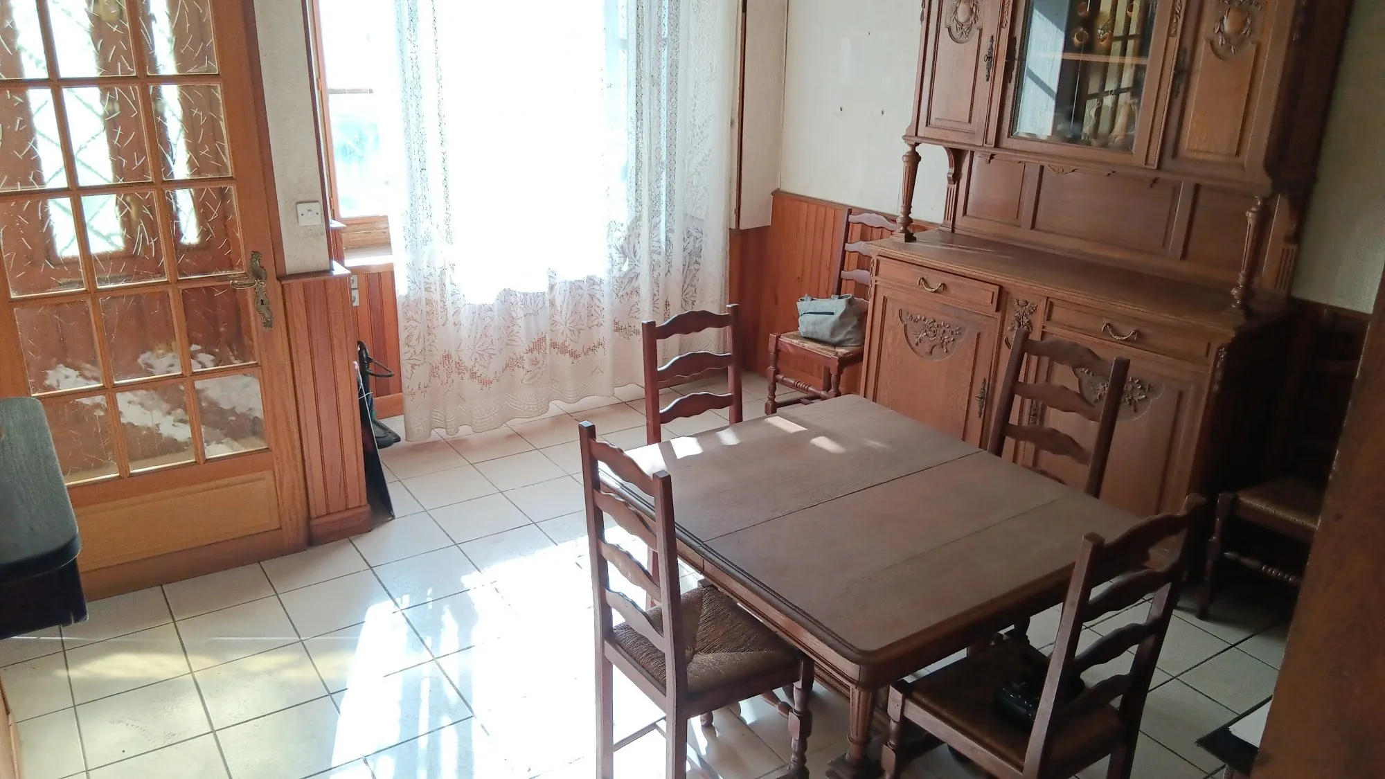 Maison ancienne à vendre à Saint-Béat-Lez avec grand potentiel et vue sur montagnes