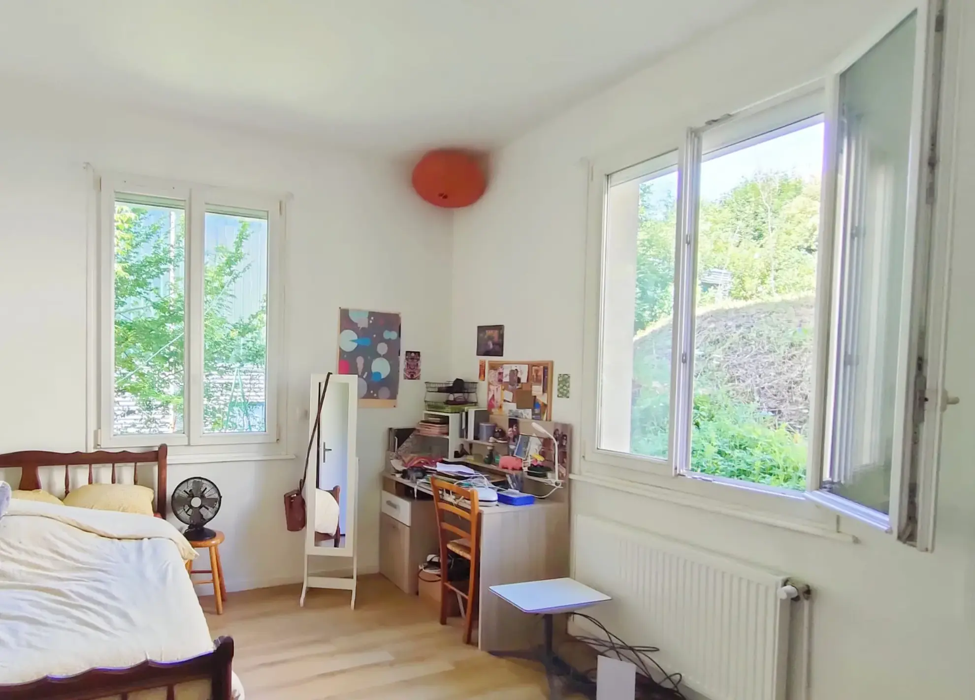 Appartement T2 à vendre à Besançon, idéal investisseur avec parking et jardin