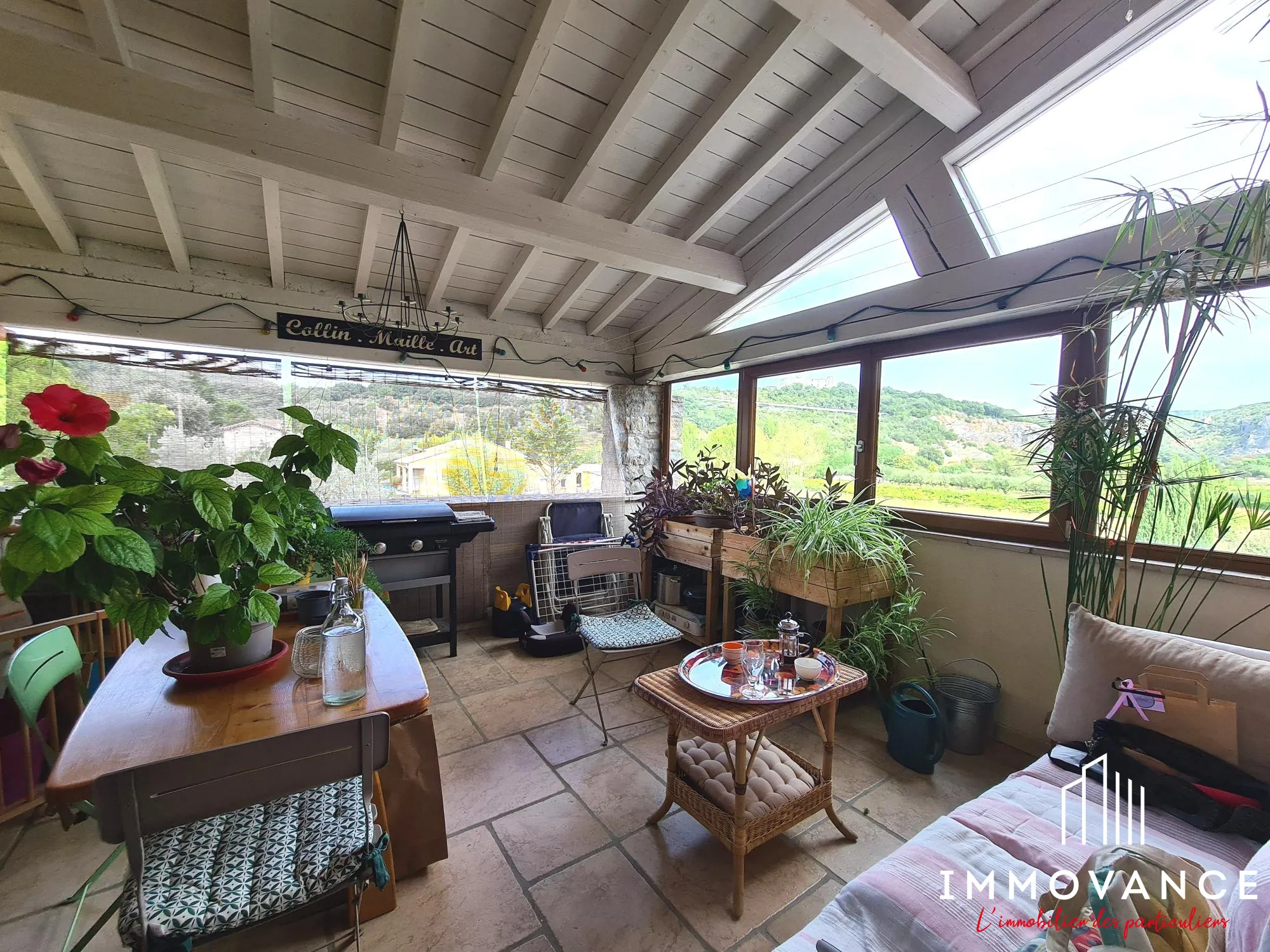 Appartement T4 de 93,12 m² avec jardin et terrasse vue Château à Tornac