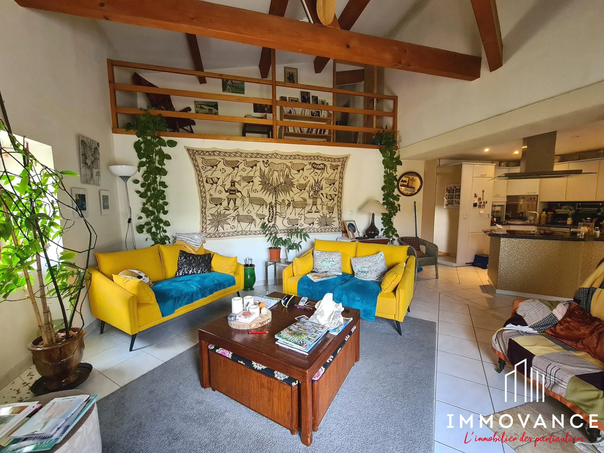 Appartement T4 de 93,12 m² avec jardin et terrasse vue Château à Tornac 