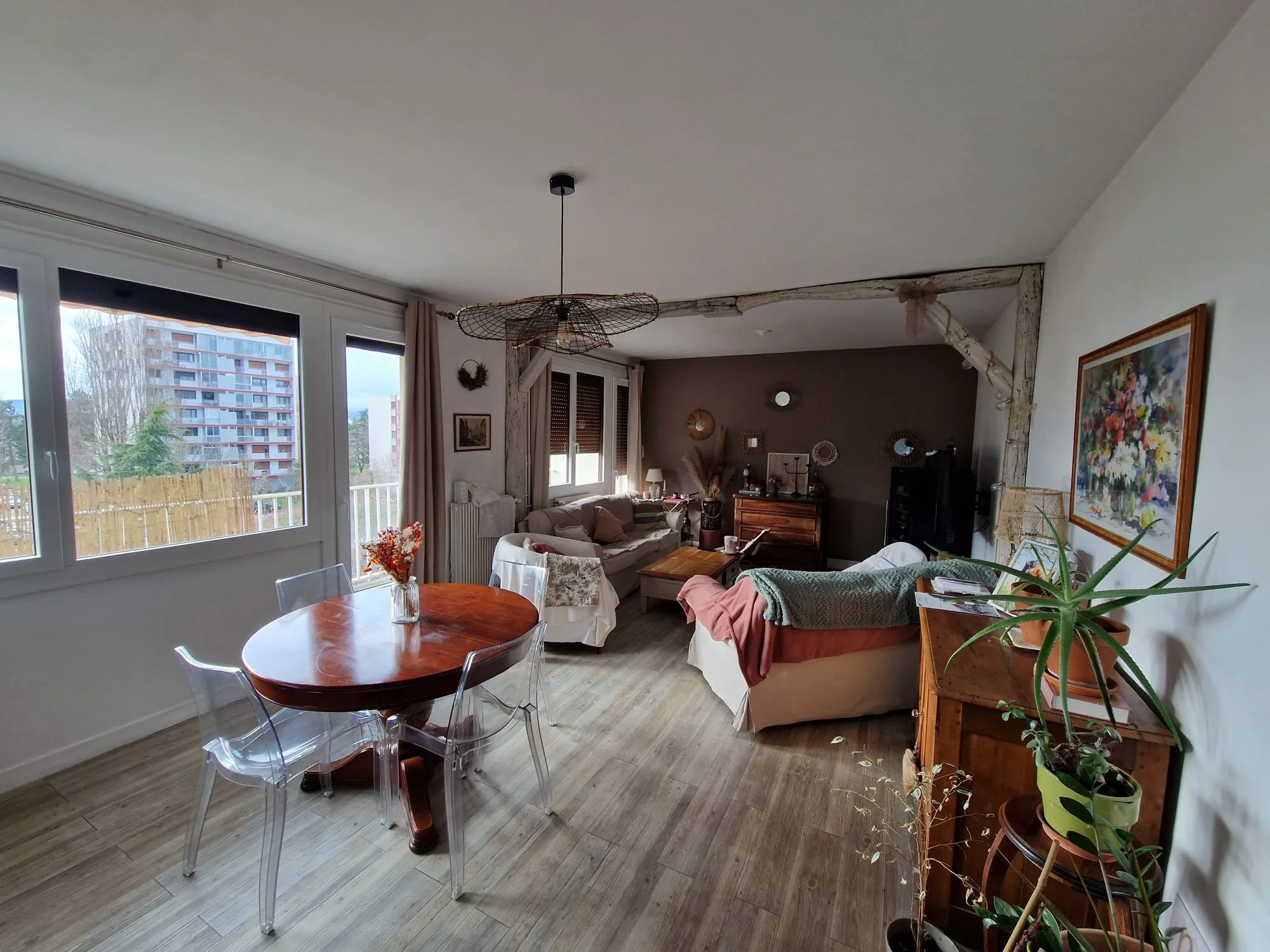 Appartement T3 à vendre à Beaune avec balcon et cave - Bonne efficacité énergétique 