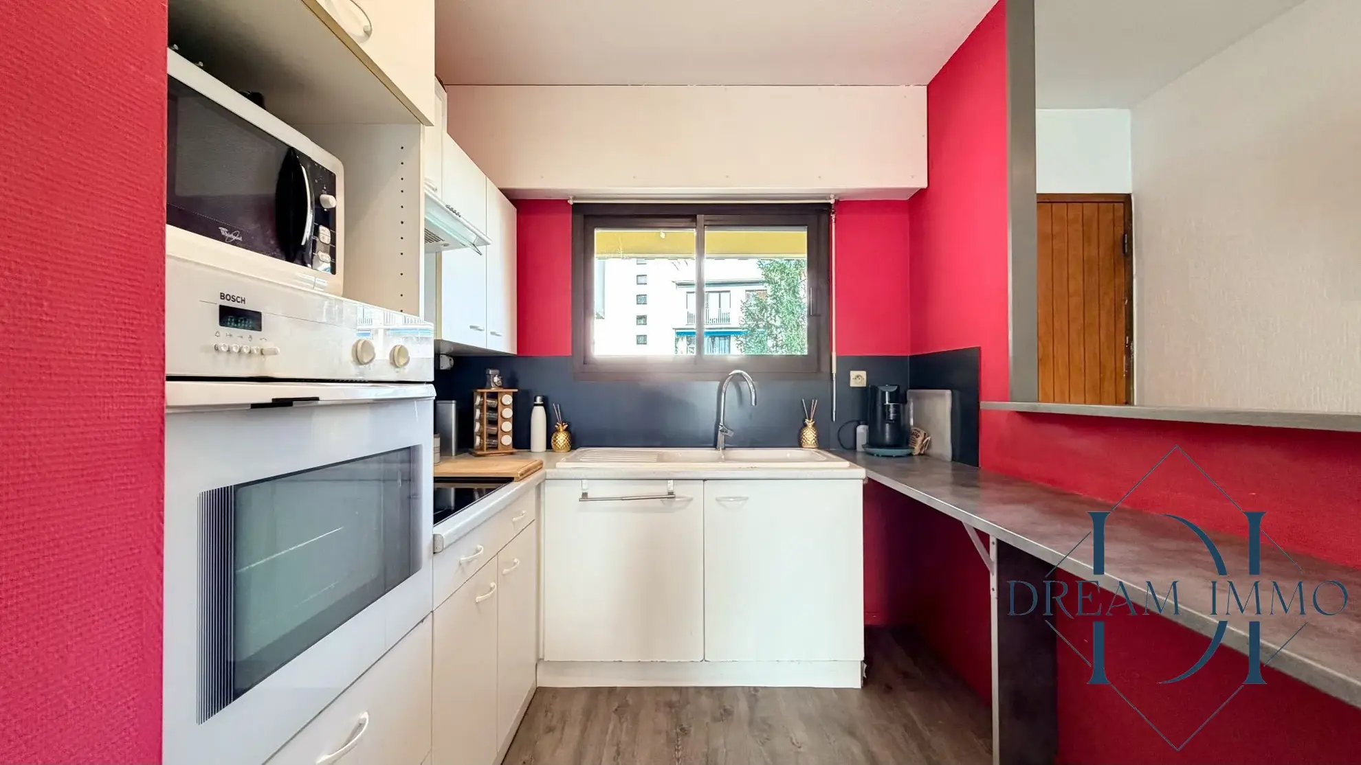Appartement T2 de 54 m² avec balcon et garage au centre-ville de Dax 