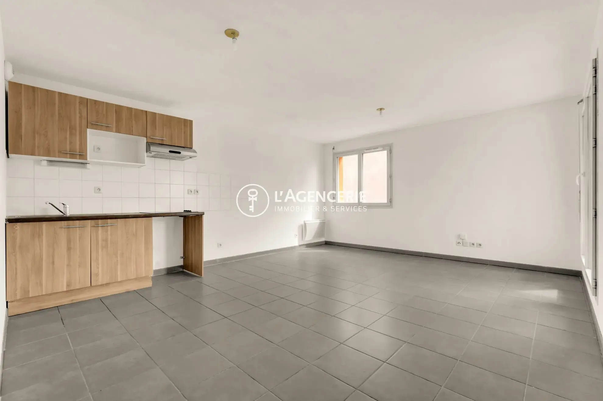 Appartement T3 avec terrasse et parking à Toulouse - Résidence sécurisée 